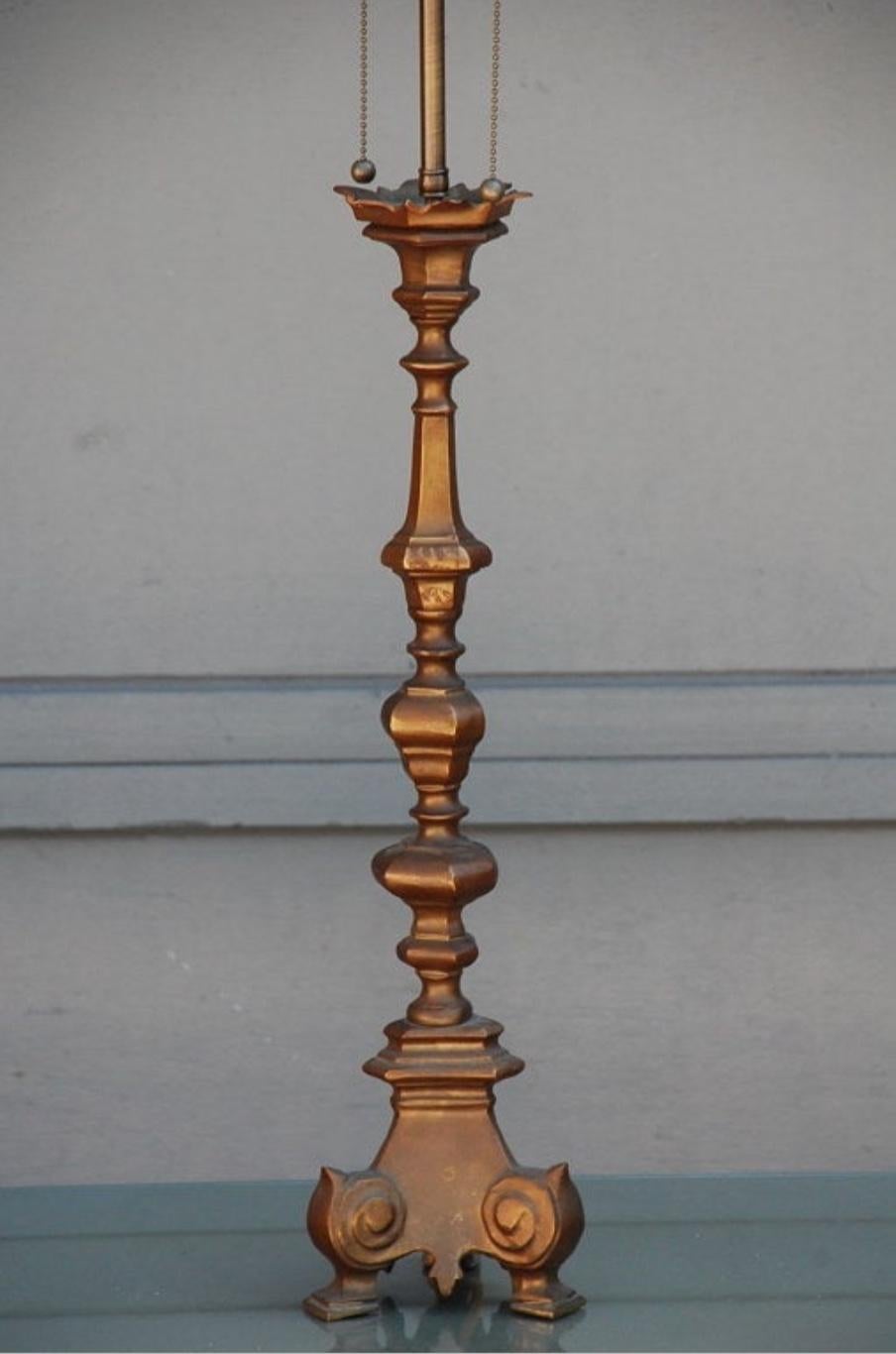 French Gilt Bronze Baroque Style Candlestick Lamp For Sale 1