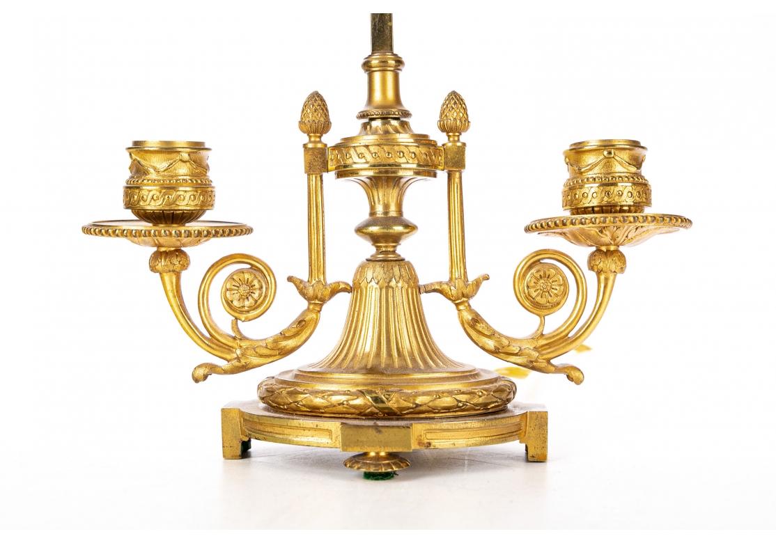 Lampe bouillotte française en bronze doré Bon état - En vente à Bridgeport, CT