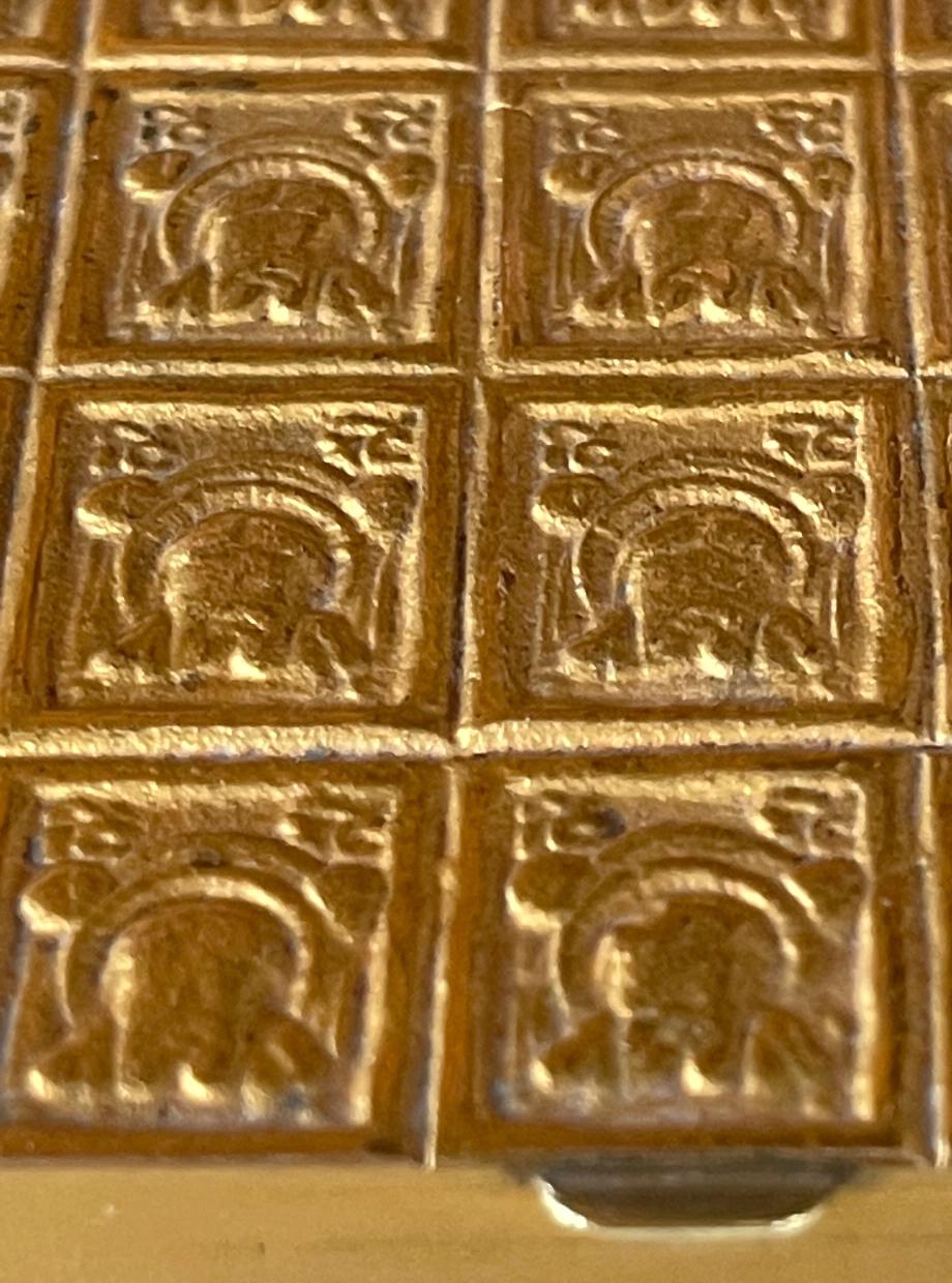 Bronze Coffre en bronze doré Line Vautrin