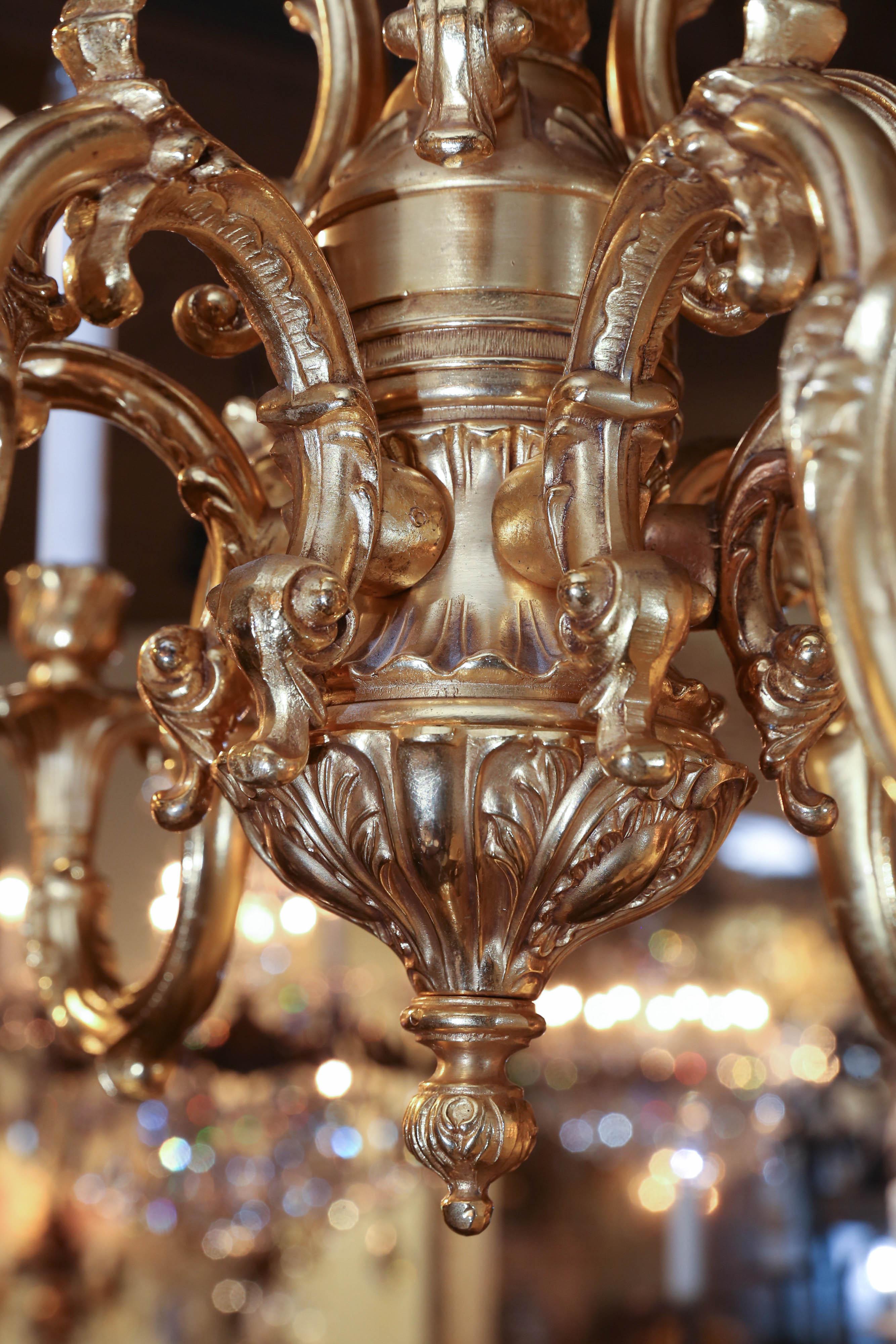 French Gilt Bronze Chandelier with Nine-Lights 5