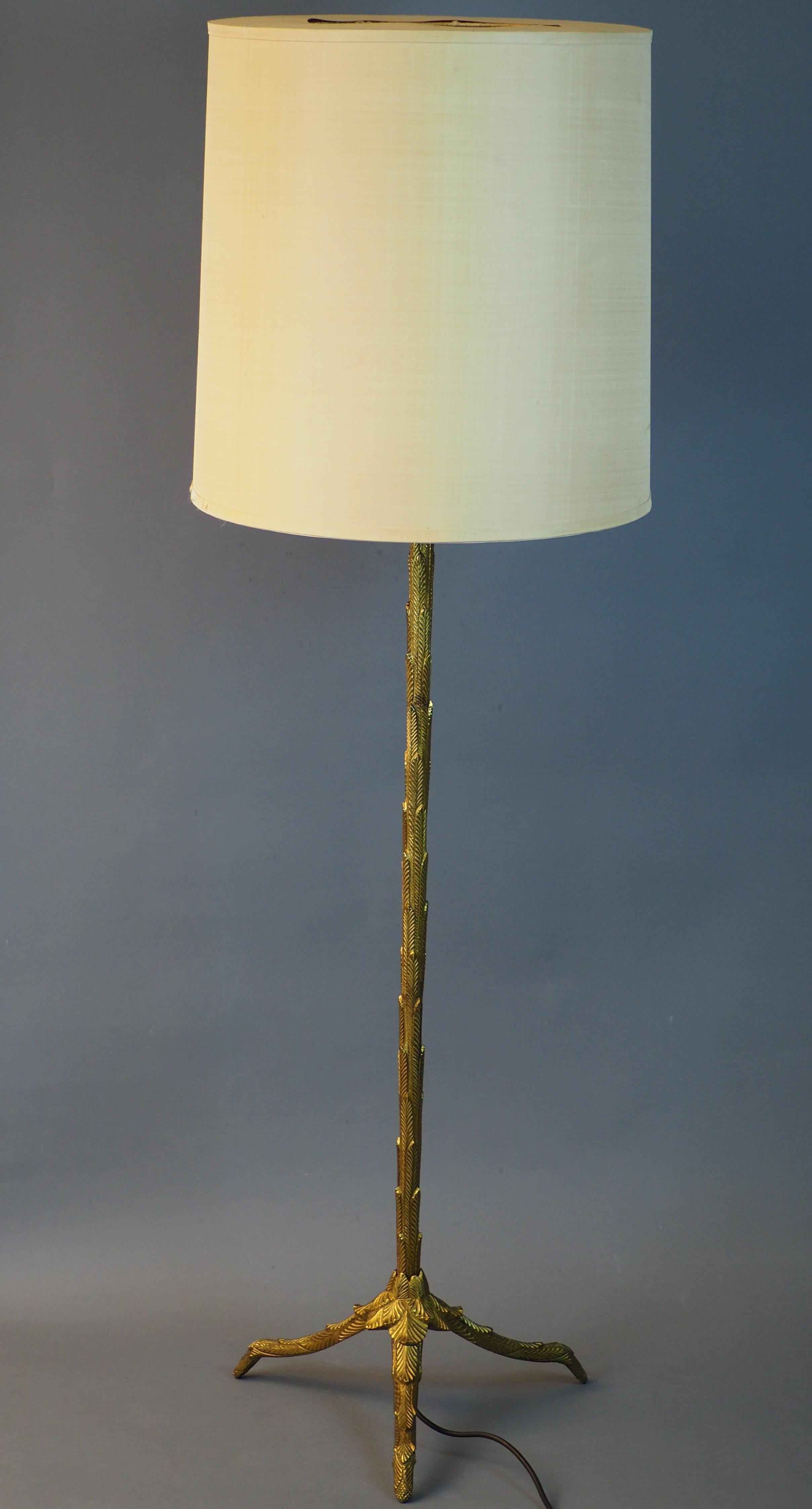 French Gilt Bronze Floor Lamp by Maison Baguès, circa 1950s For Sale 4