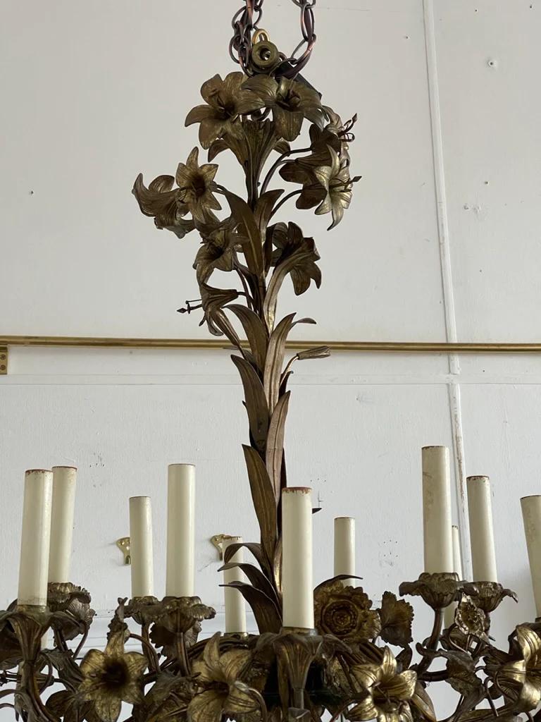 French Gilt-Bronze Floral Chandelier In Good Condition In Doylestown, PA