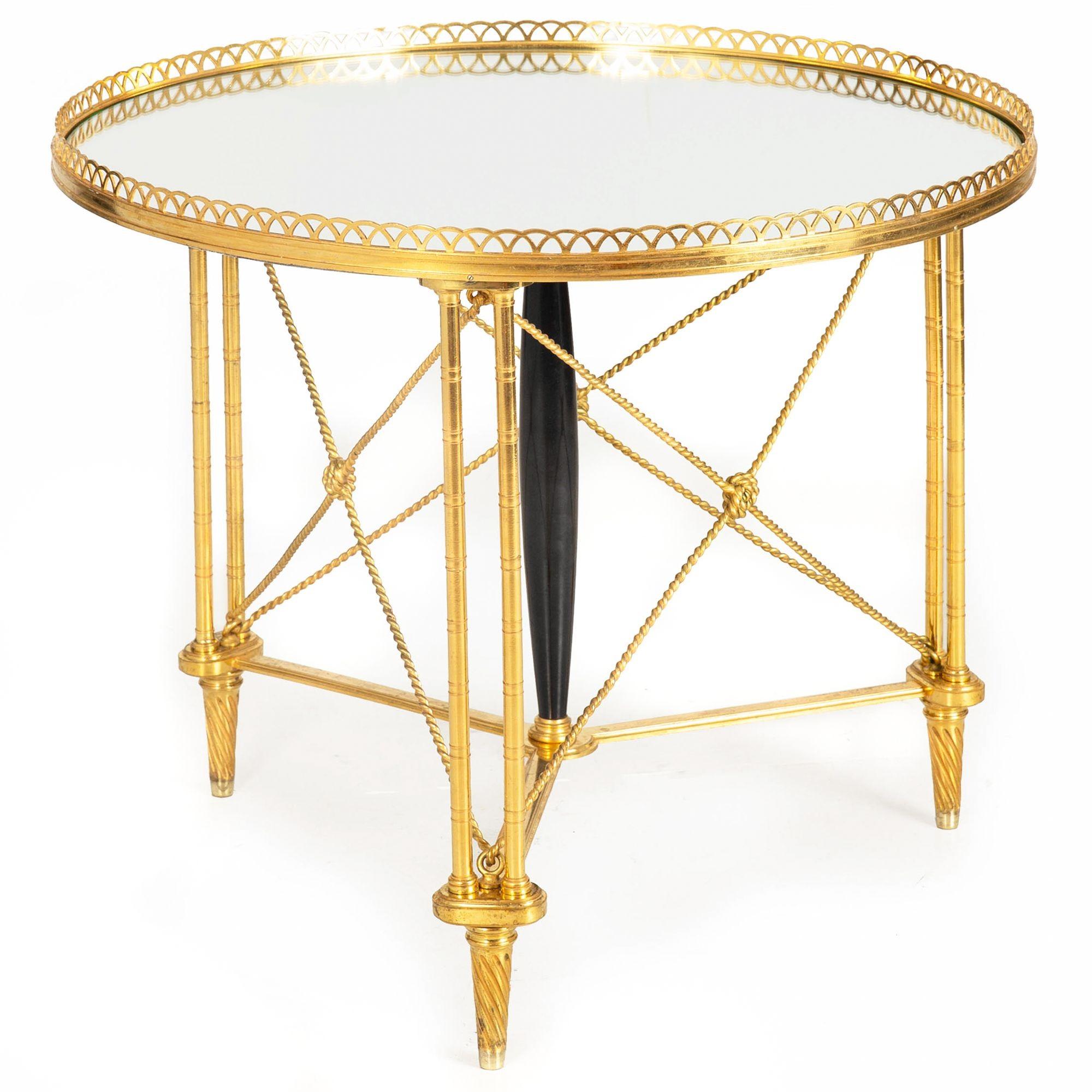 Doré Table d'appoint en bronze doré de type Brisk One, façon Maison Jansen vers les années 1930 en vente