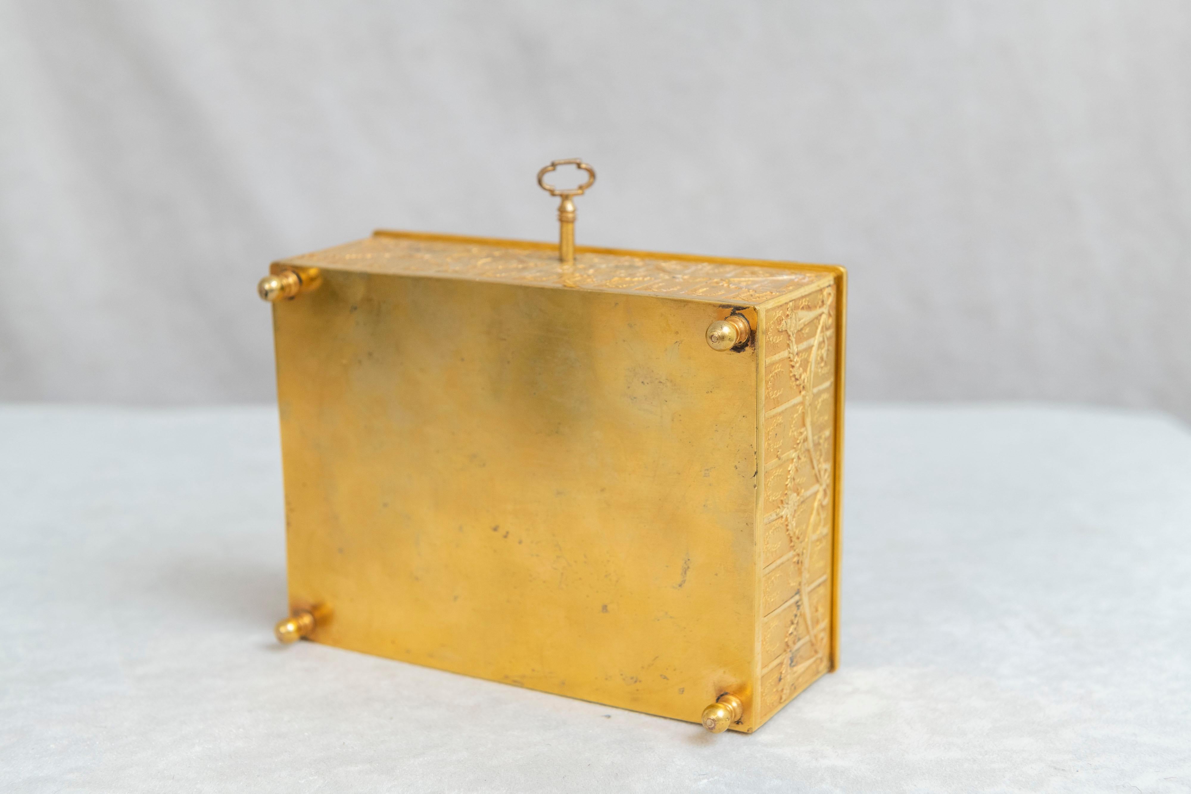 French Gilt Bronze Jewelry Box circa 1900 with Original Key Neoclassical Revival 5