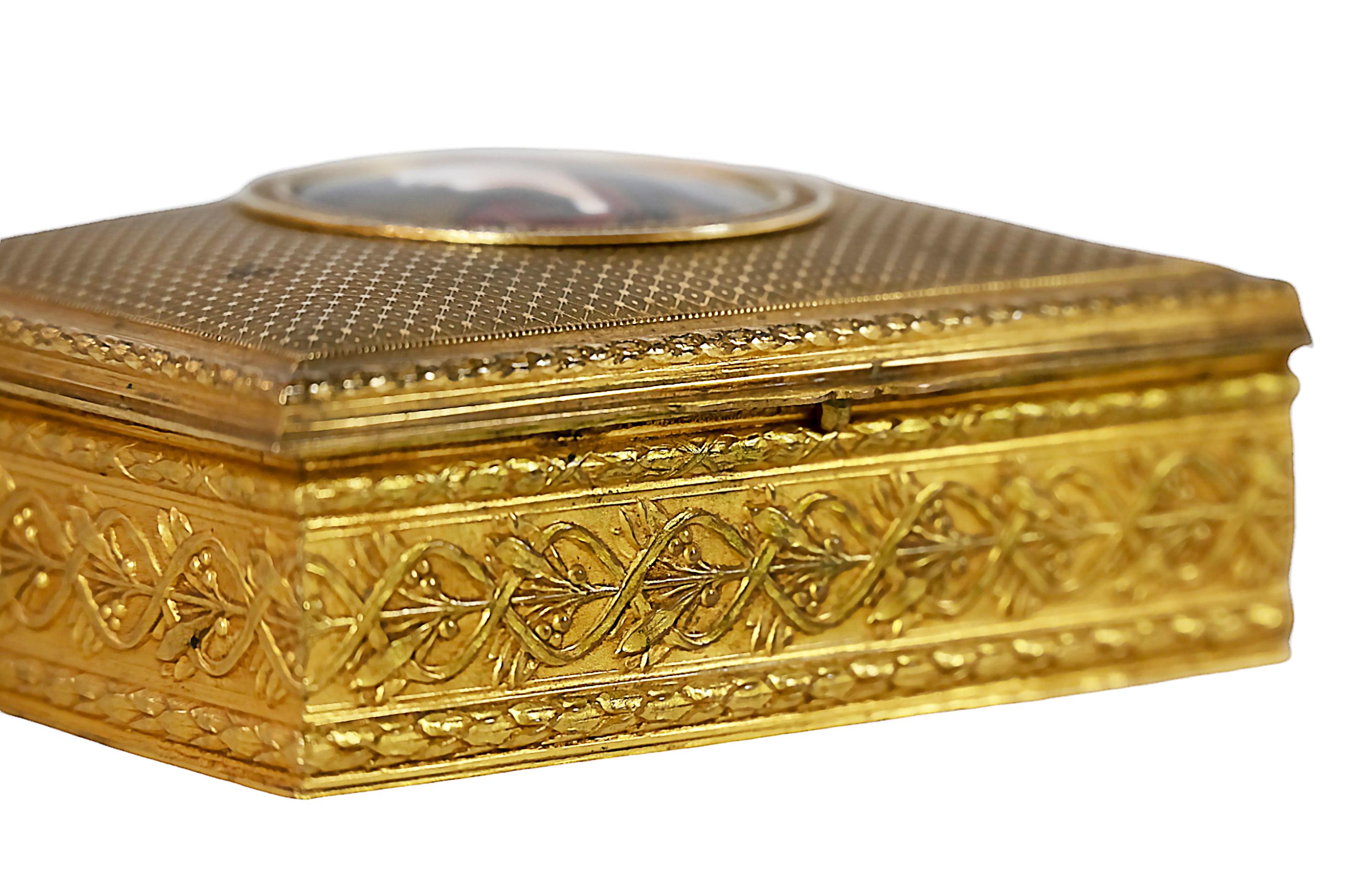 French Gilt Bronze Jewelry Box with Limoges Enamel Portrait Plaque For Sale 2