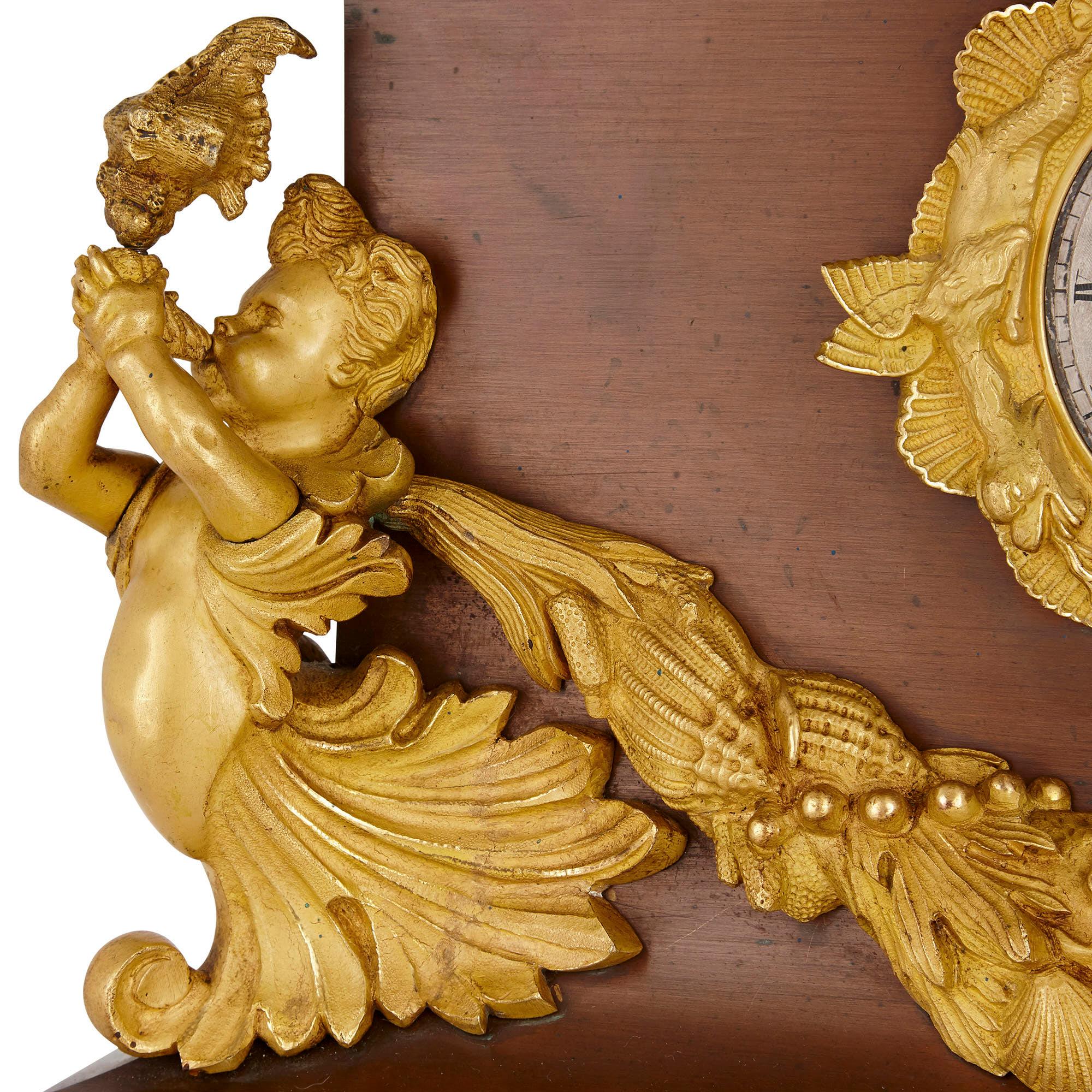 Reloj de Sobremesa Autómata Francés de Bronce Dorado Montado con Temas Marinos Vidrio en venta