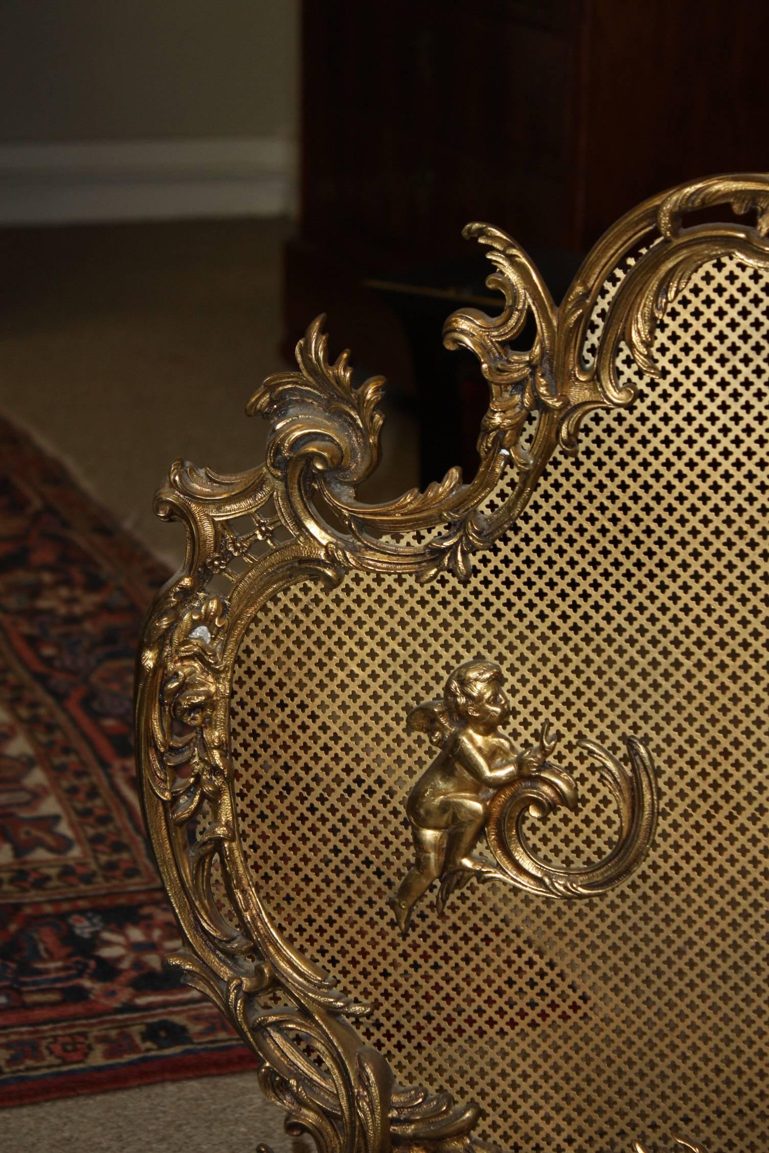 French Gilt Bronze Scroll Fire Place Screen or Fire Screen For Sale 1