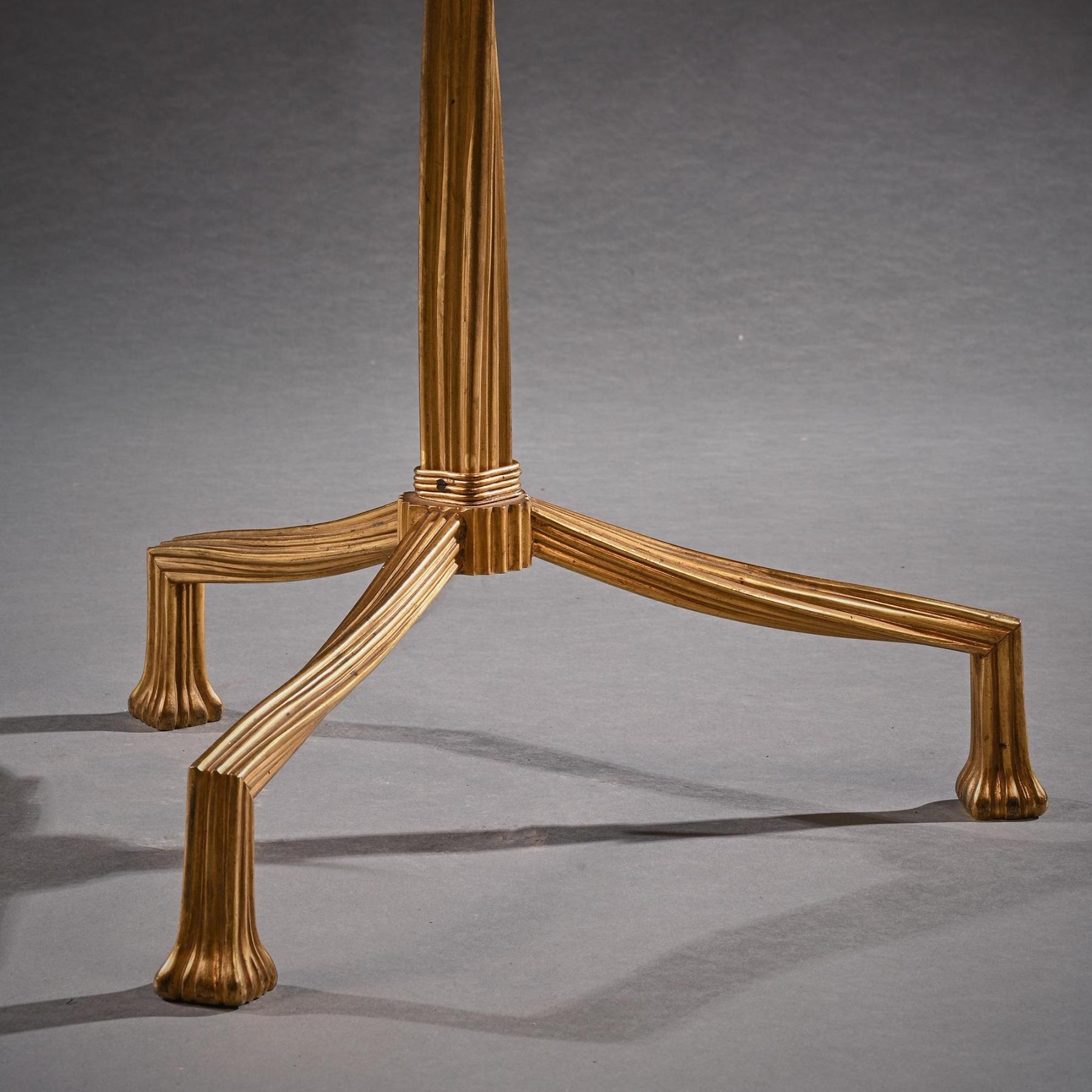 Art Déco Lampada da terra tripode in bronzo dorato francese di Maison Ramsay, C.C. in vendita