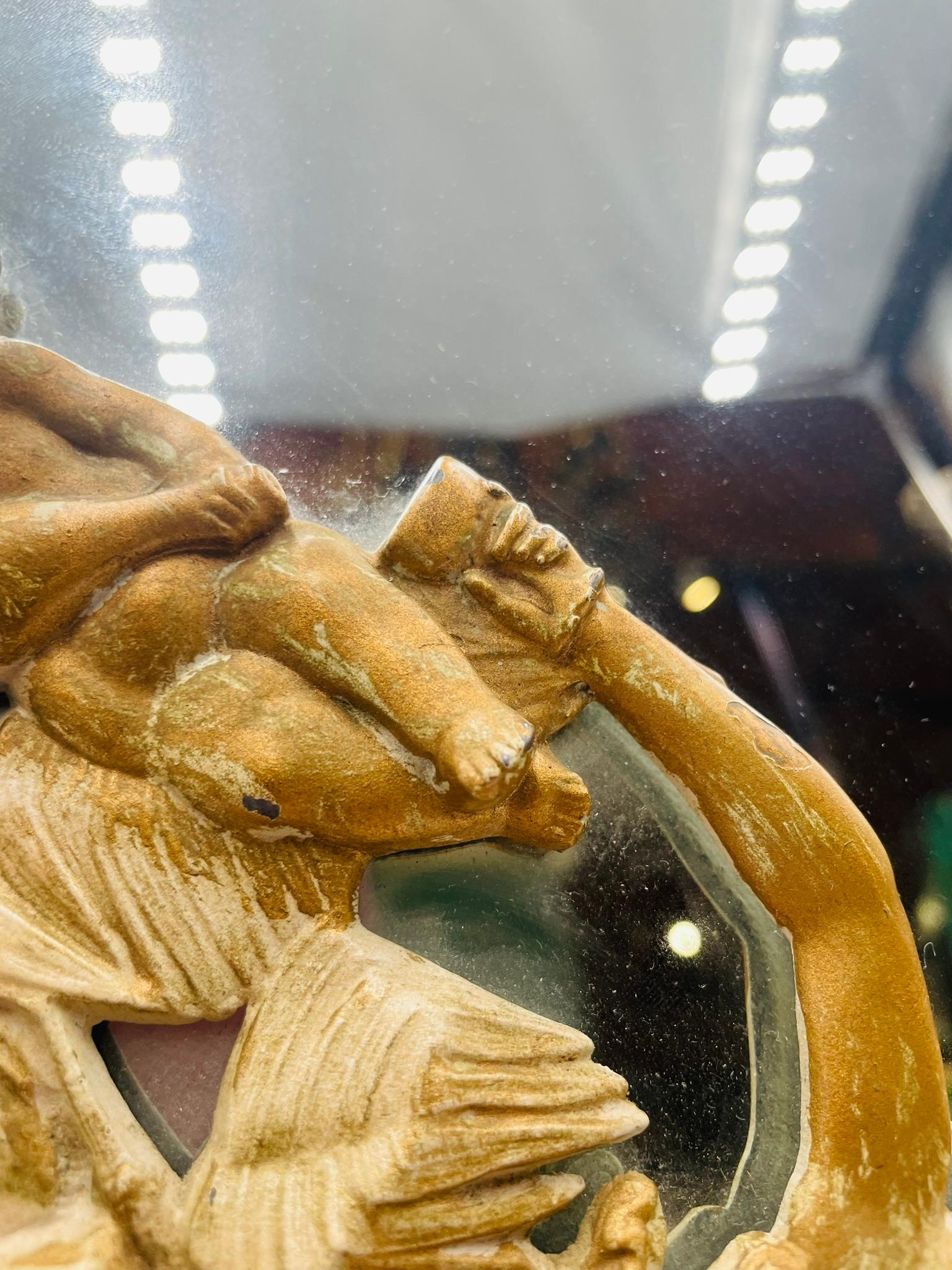 Miroir de courtoisie en bronze doré signé PH Martin, époque victorienne en vente 8