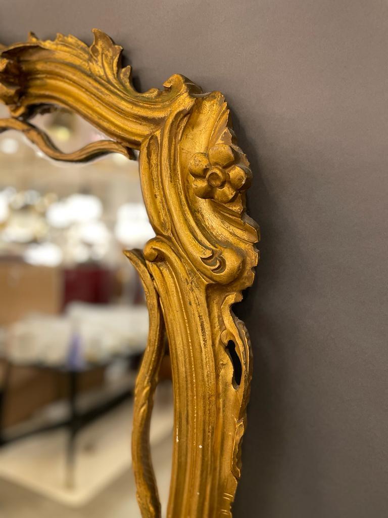 French Gilt Carved Wood Floral Wall / Mantel Mirror In Good Condition In London, GB