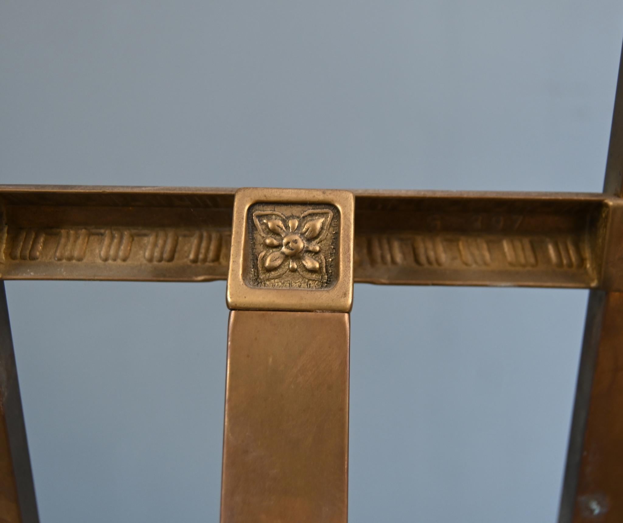 Rococò Cavalletto dorato francese Cavalletto da esposizione Rococo per pittori in vendita