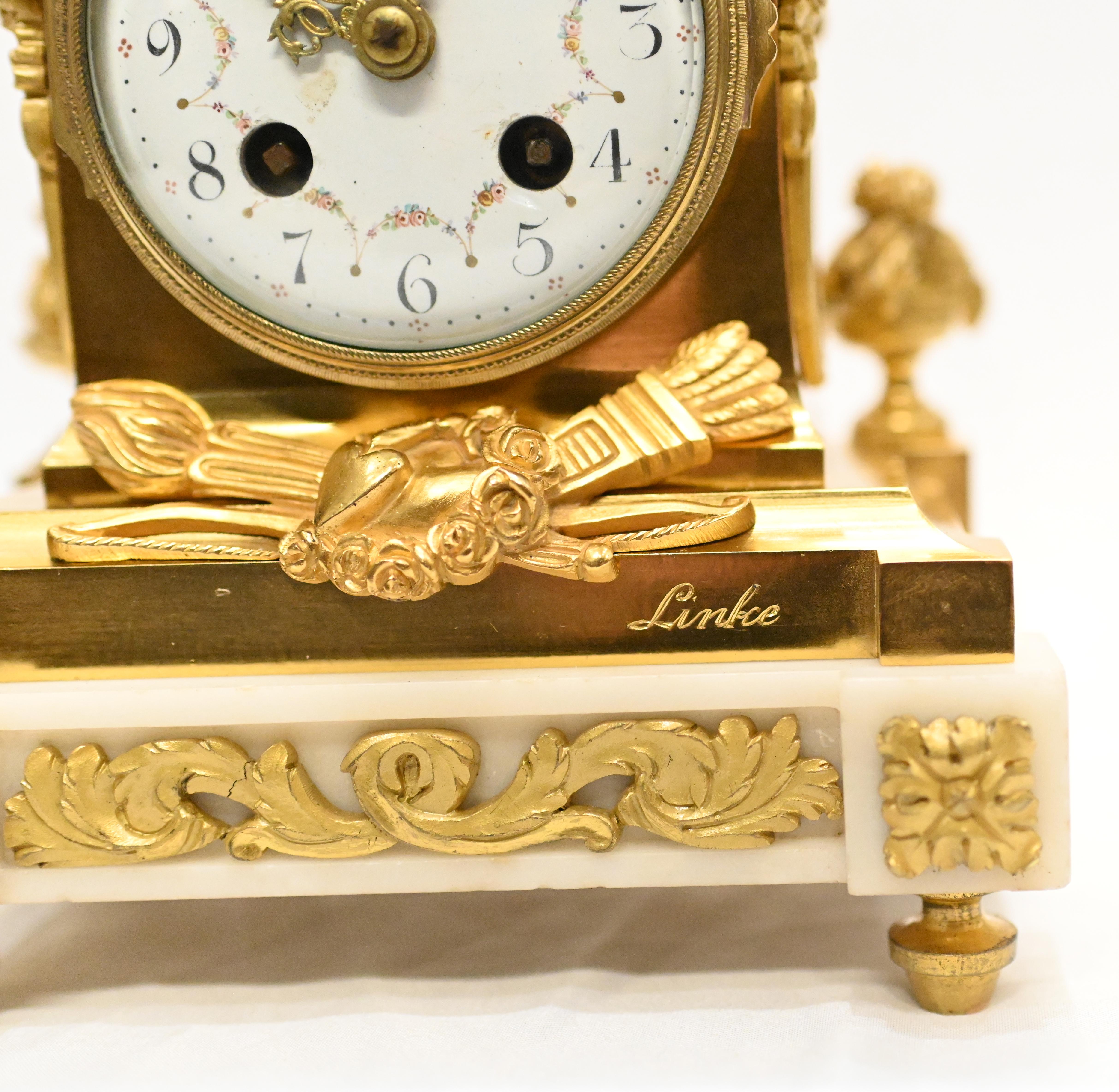 Highly collectable French gilt mantle clock by Francois Linke
Piece is signed on the base, please see close up photo
The casting and intricacy to the gilt is incredibly detailed
Classic motifs, acathus scrolls, rosettes, mini urns and of course the