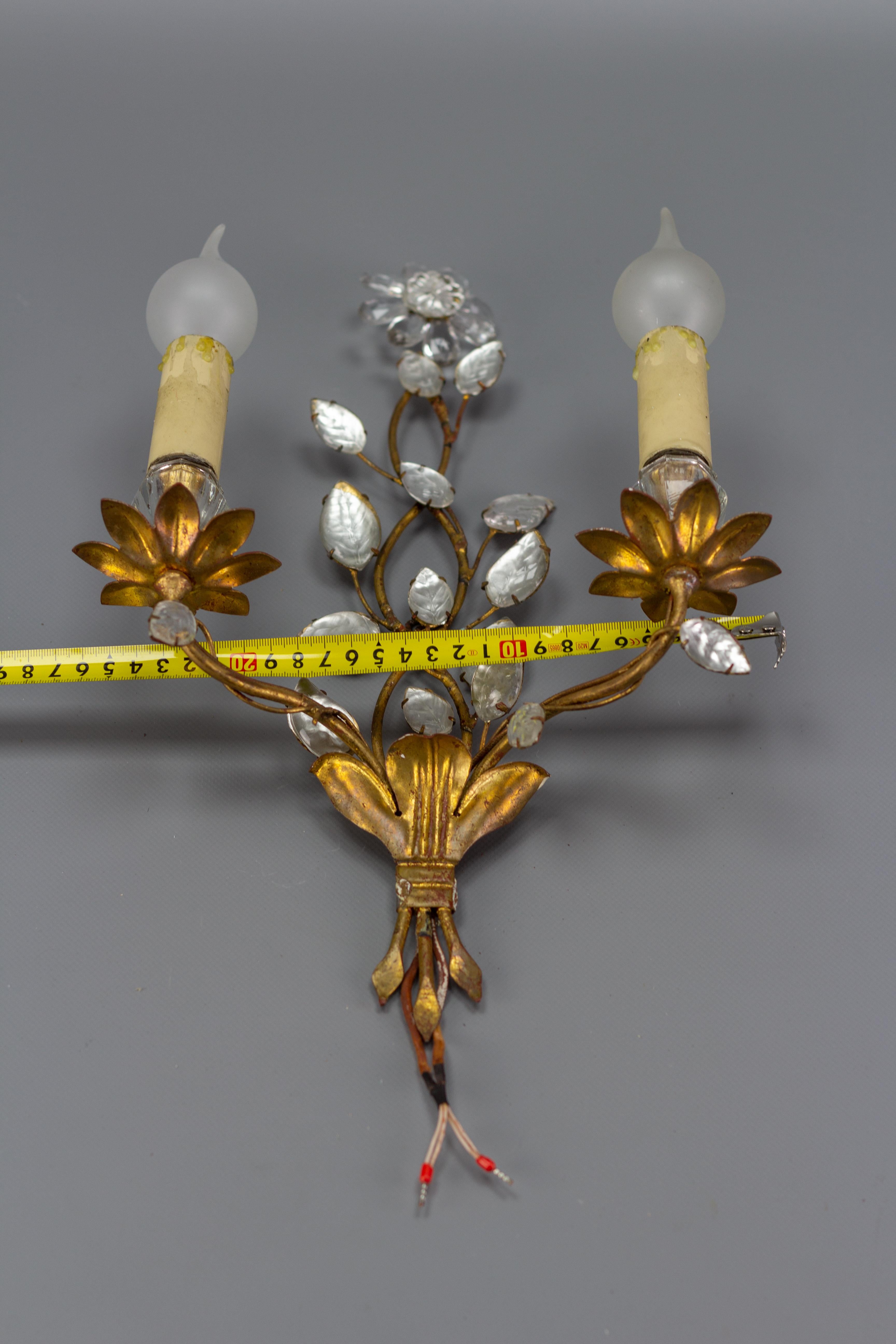 French Gilt Metal and Crystal Two-Light Wall Sconce by Maison Baguès 15