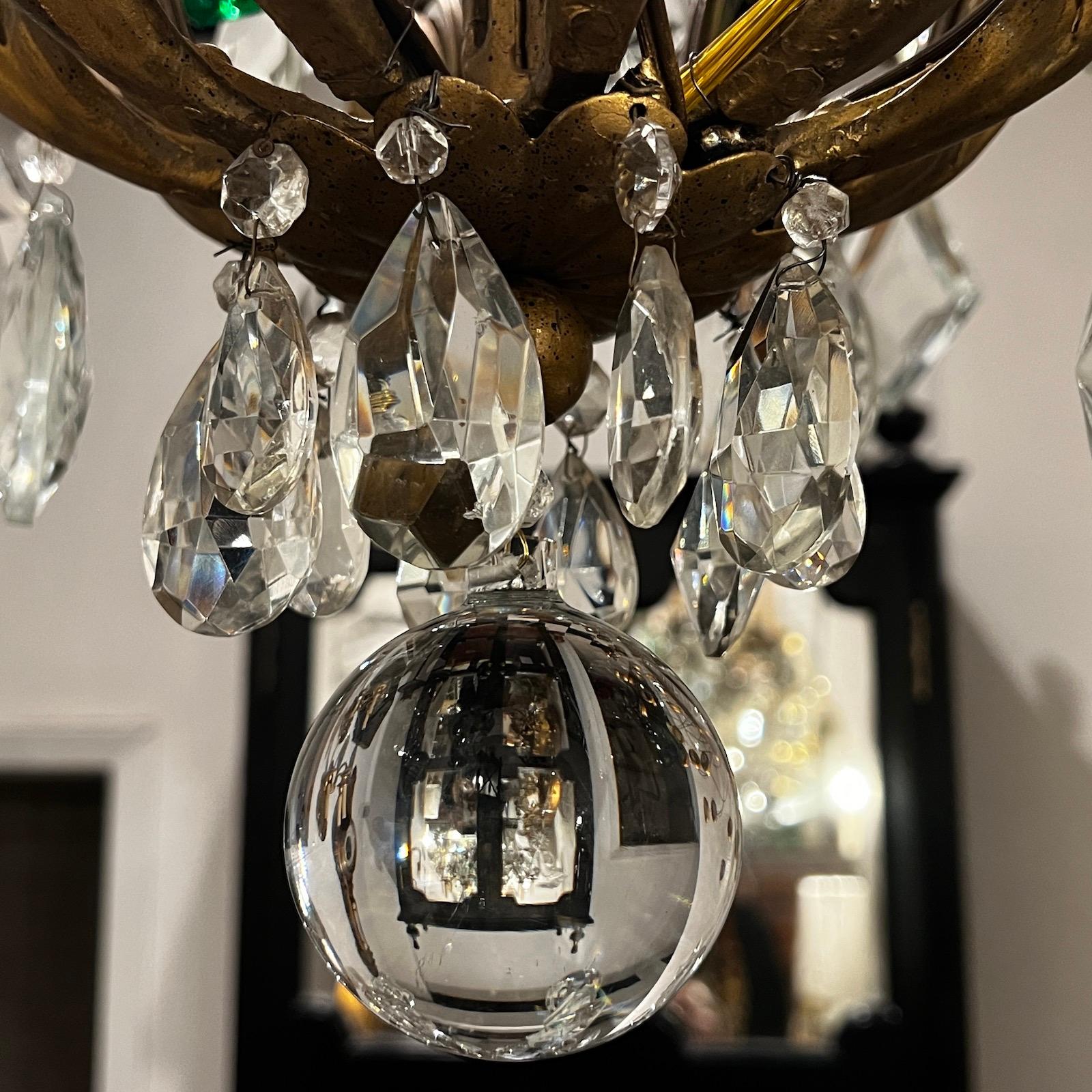 French Gilt Metal Chandelier with Crystal Pendants For Sale 2