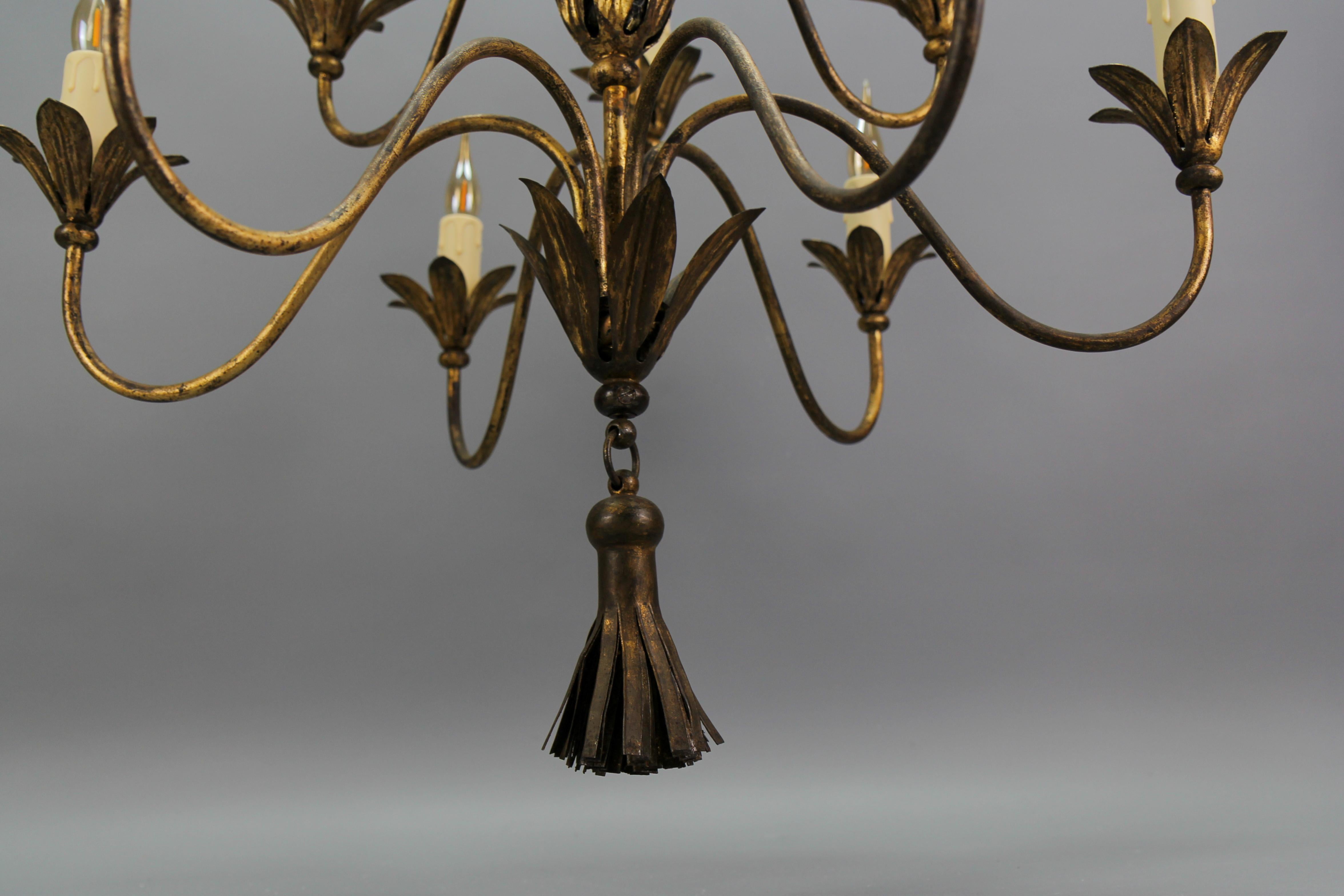 French Gilt Metal Fifteen-Light Chandelier, ca. 1950s For Sale 11