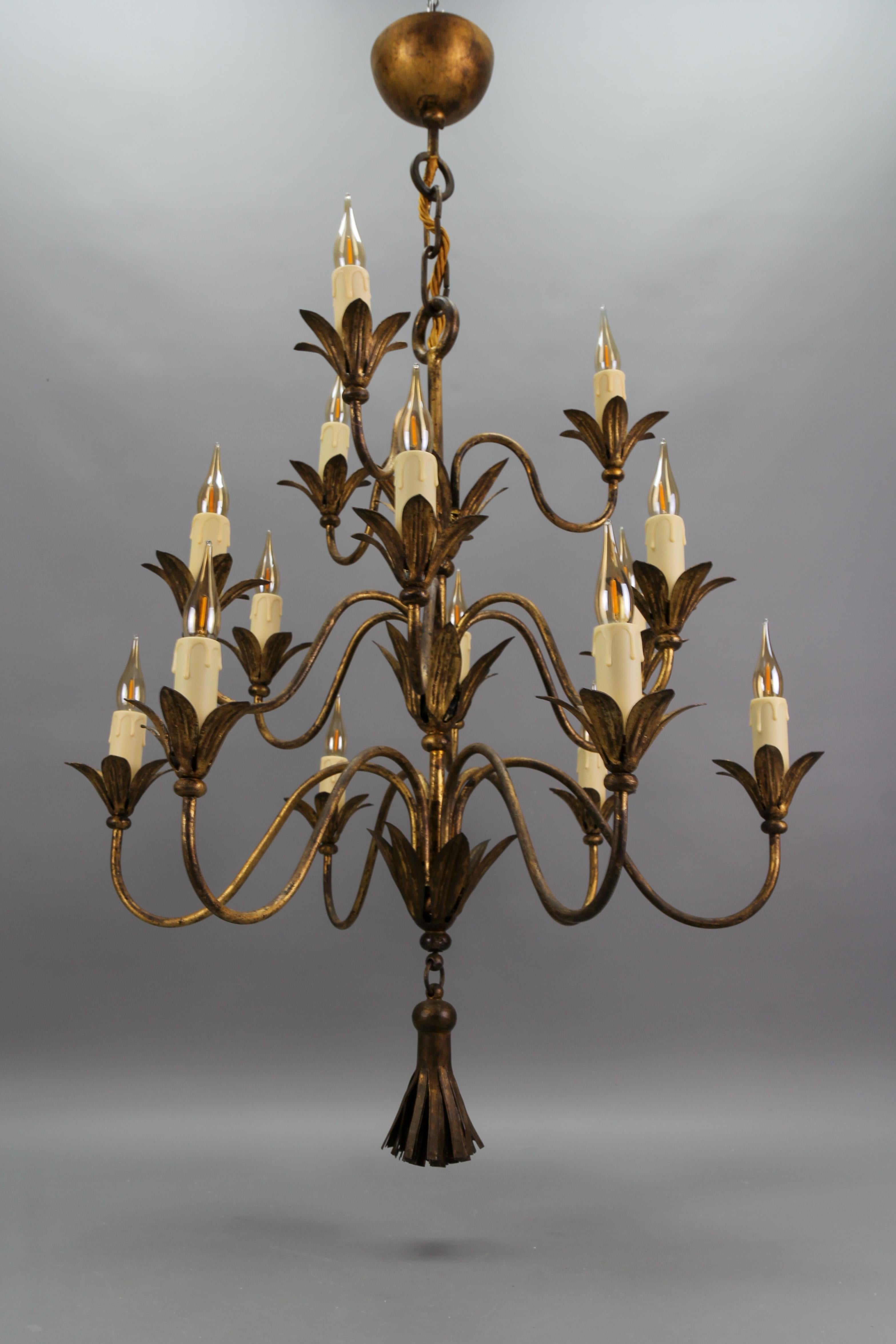 French Gilt Metal Fifteen-Light Chandelier, ca. 1950s For Sale 12