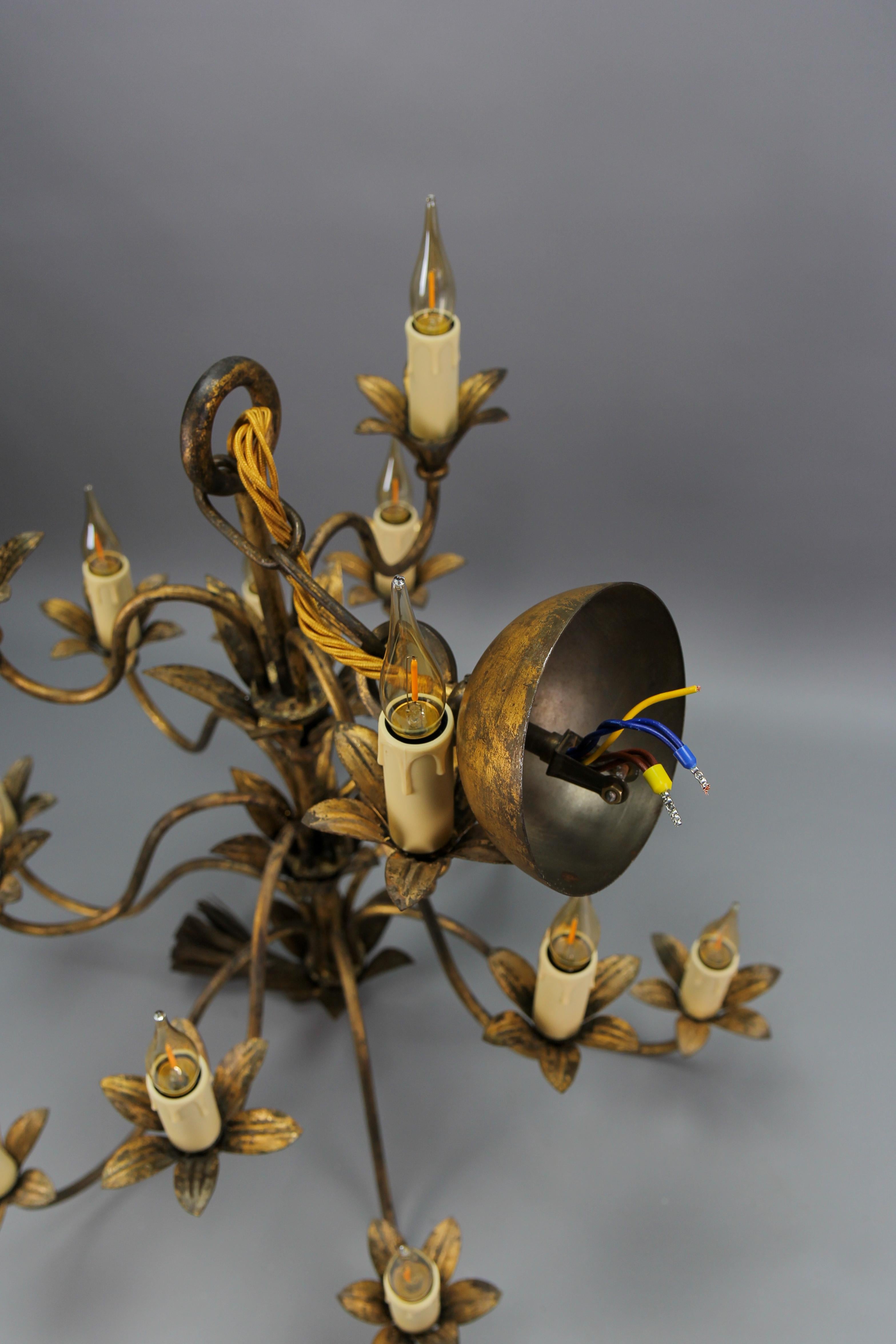 French Gilt Metal Fifteen-Light Chandelier, ca. 1950s For Sale 15