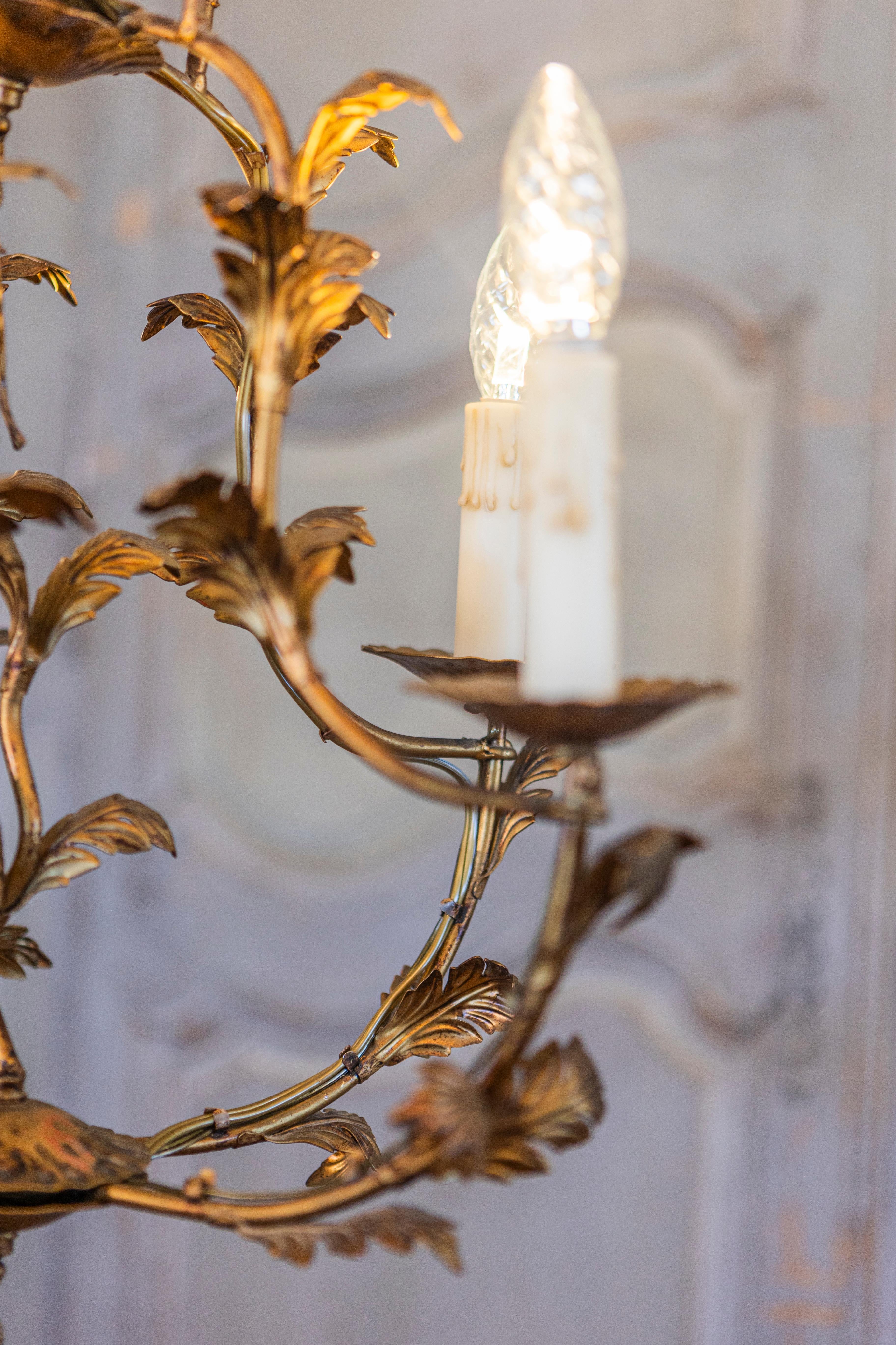 French Gilt Metal Maison Charles Inspired Five-Light Chandelier with Foliage For Sale 6