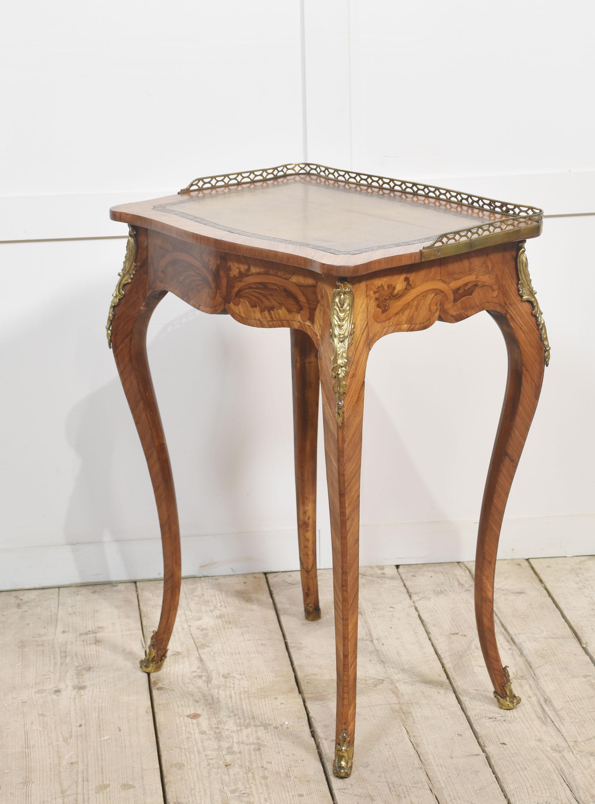 French gilt-metal mounted marquetry side table For Sale 3