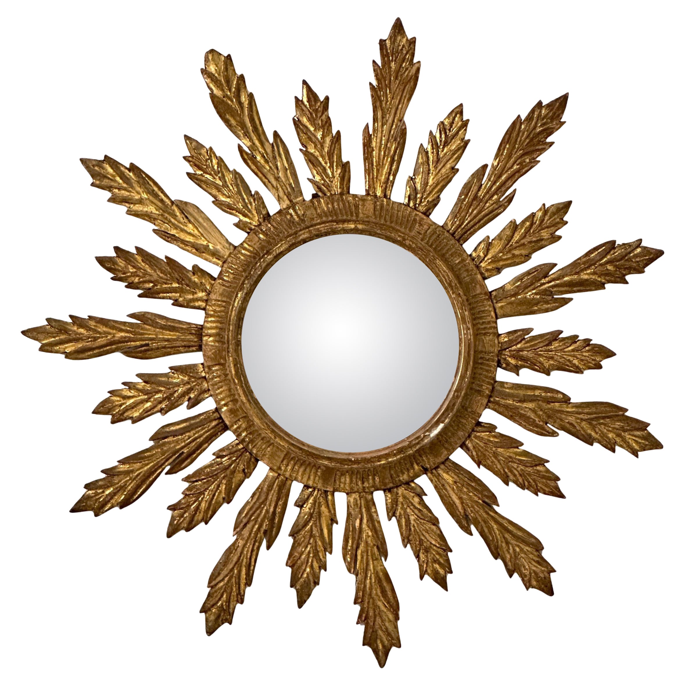 Miroir convexe doré en forme de soleil ou d'étoile (diamètre 28 1/8) en vente