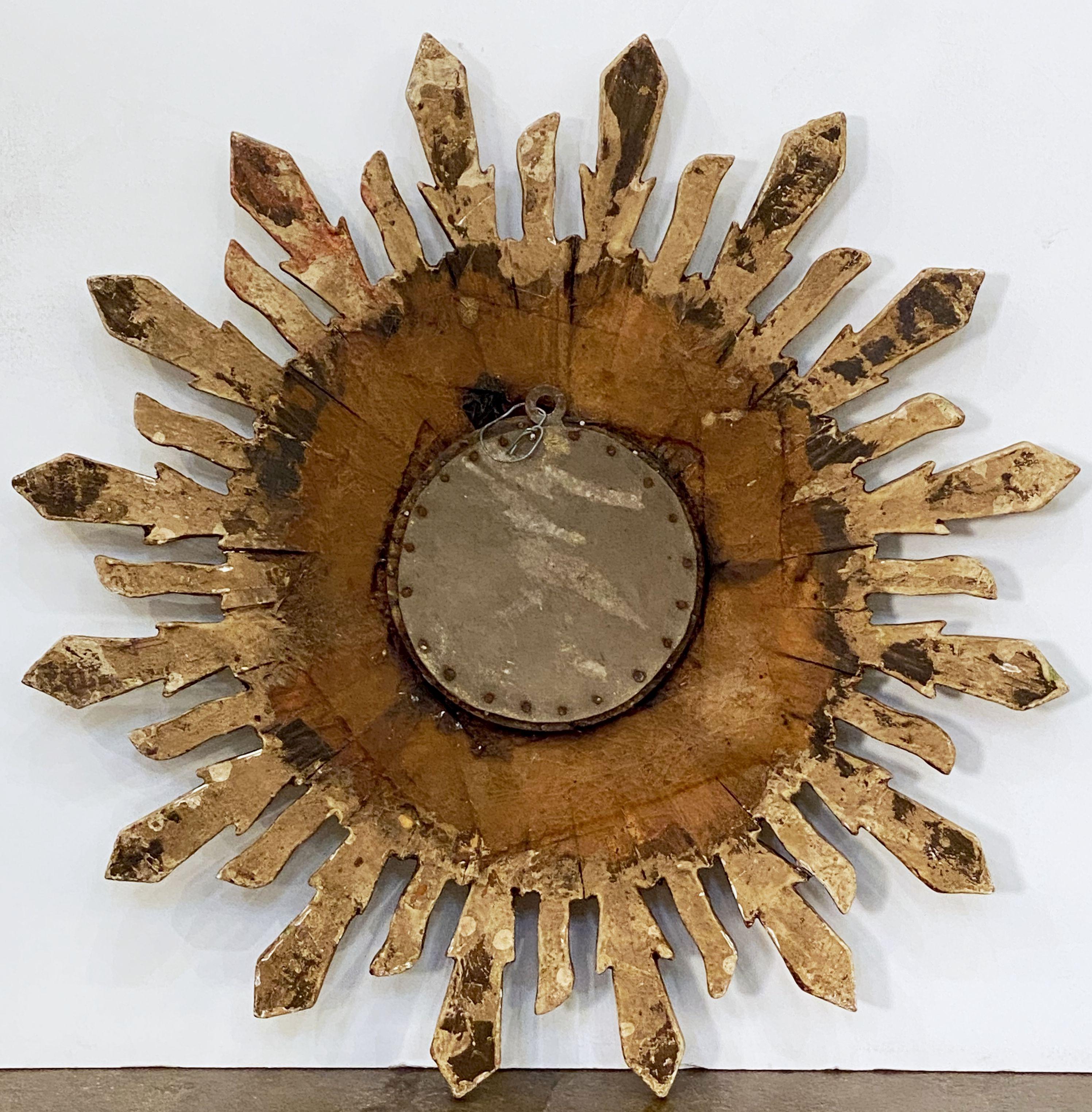 French Gilt Sunburst or Starburst Mirror (Diameter 20) 12