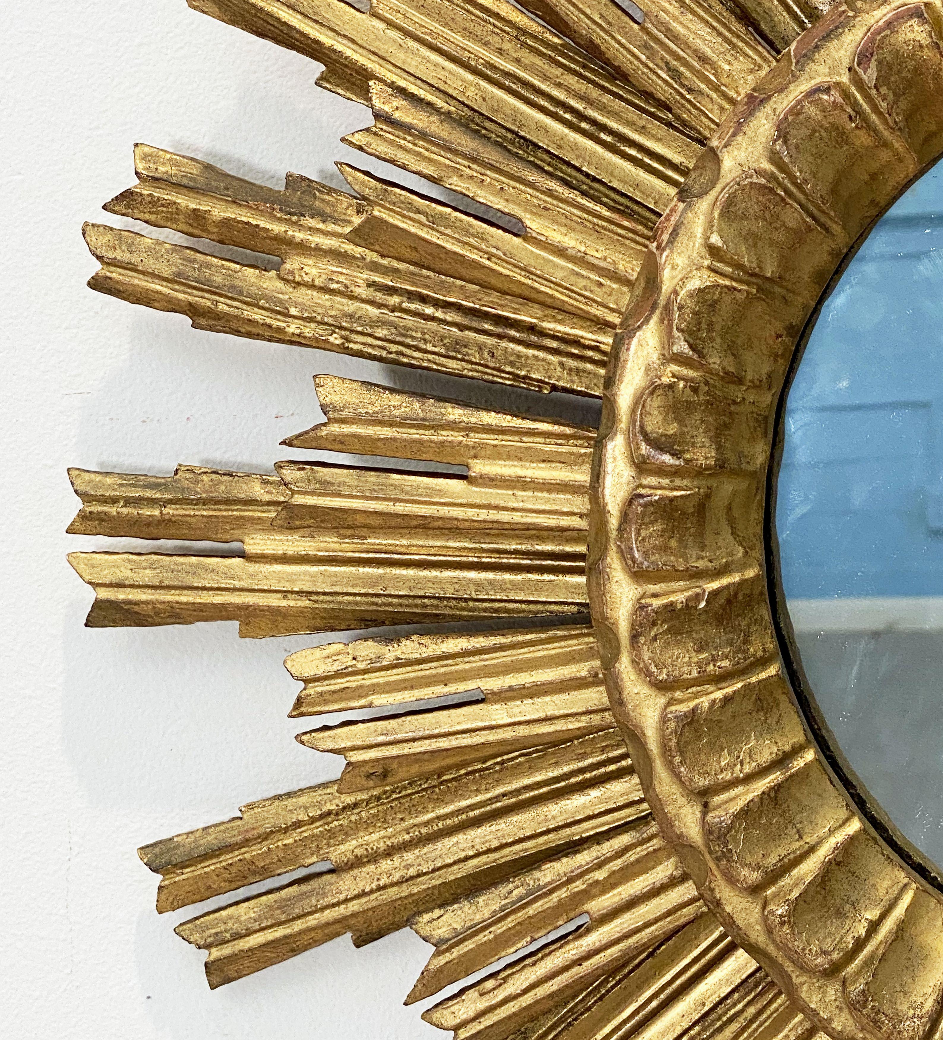 French Gilt Sunburst or Starburst Mirror (Diameter 24 1/2) 3