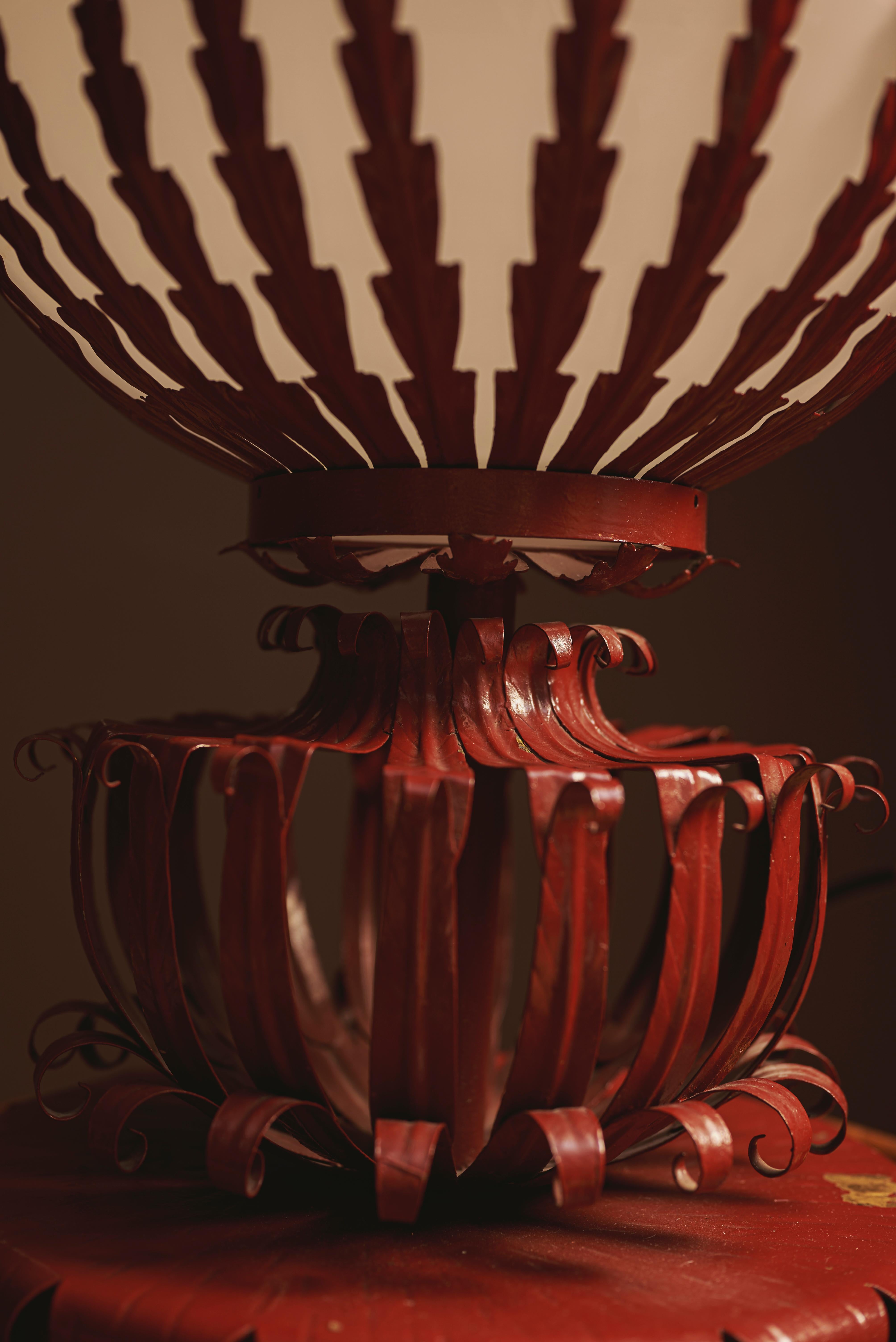 Französische vergoldete Tischlampe von Maison Jansen, Paris, 1930 (Handgefertigt) im Angebot