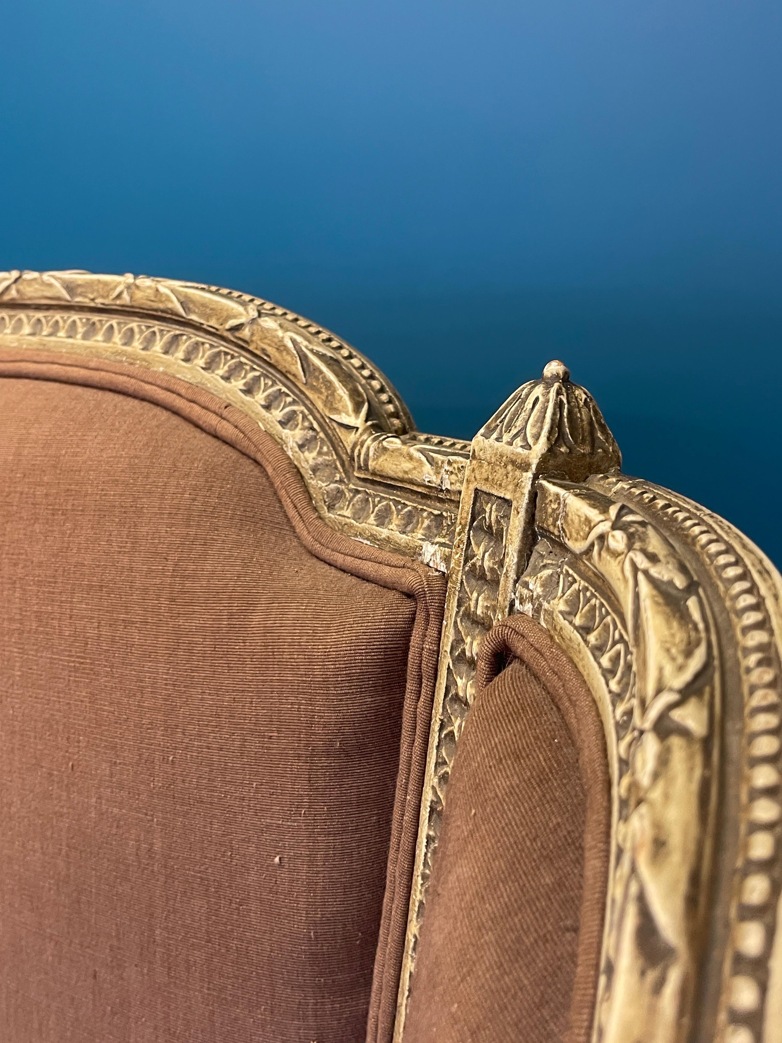 Sillón Francés Luis XVI de Madera Dorada - 1870 en Bueno estado para la venta en Knokke-Heist, BE