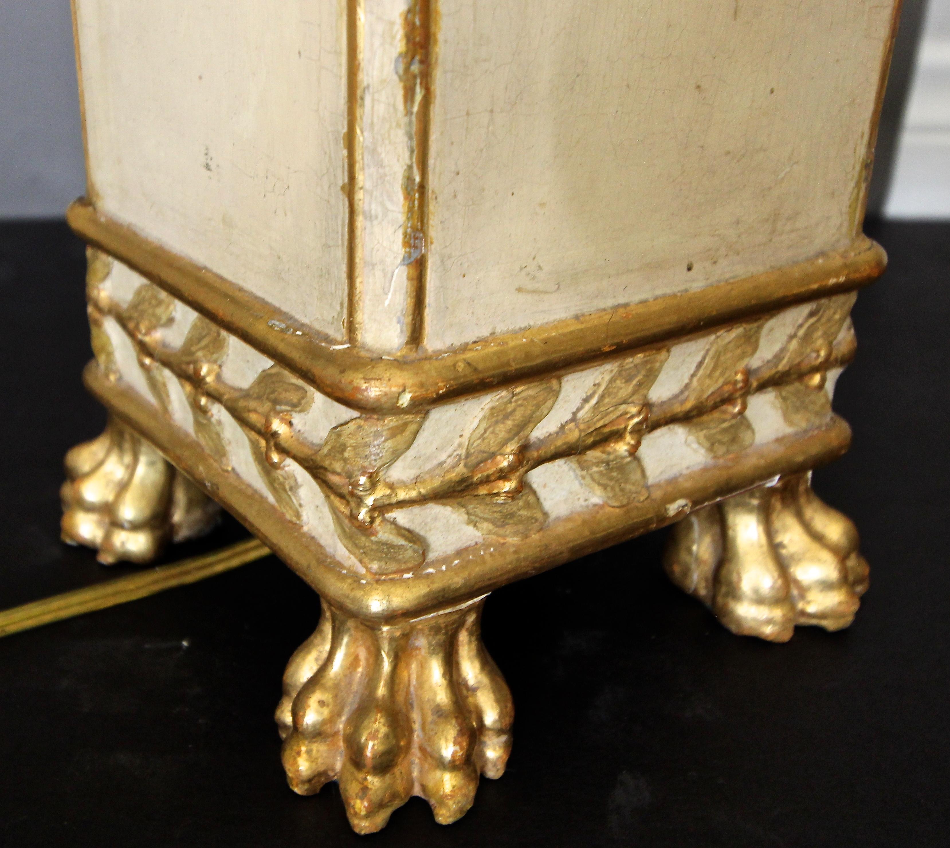French Gilt Wood Rams Head Paw Feet Table Lamp For Sale 15