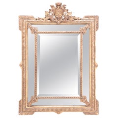 Specchio francese in legno dorato e gesso con bordo a specchio, 1900 circa