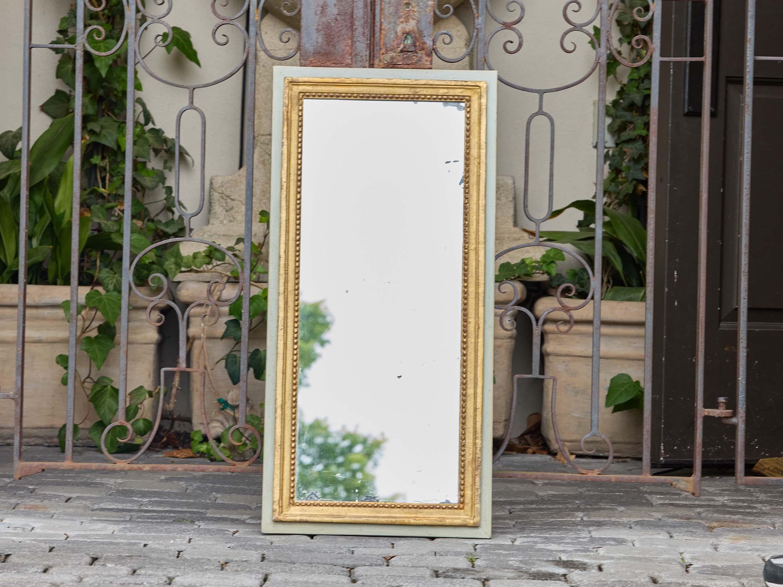 XX secolo Specchio rettangolare francese in legno dorato e dipinto, CIRCA 1920 in vendita