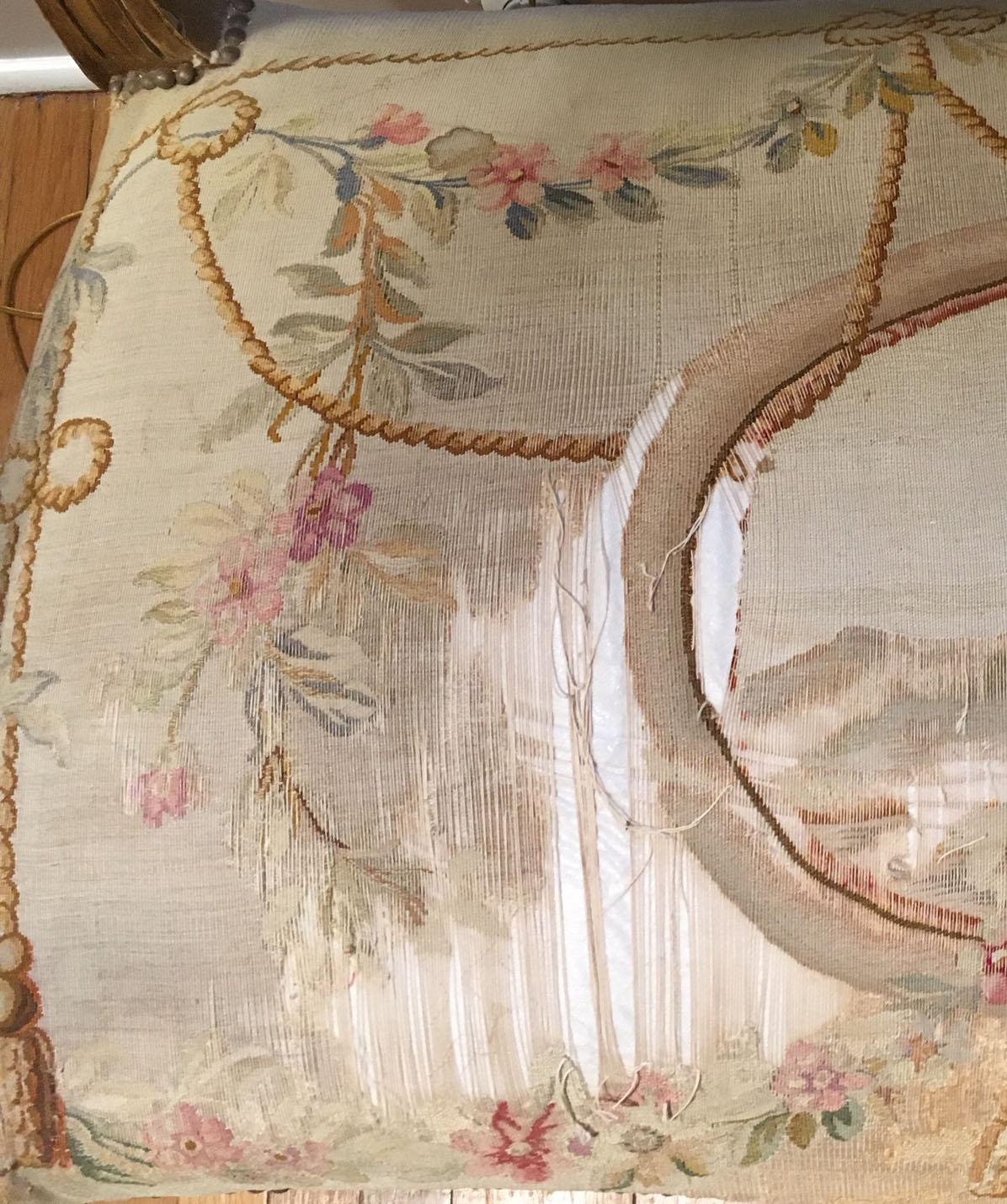 Französisch Giltwood und Tapisserie Fünf Stücke Salon Suite Louis XVI Stil, um 1890 im Angebot 3