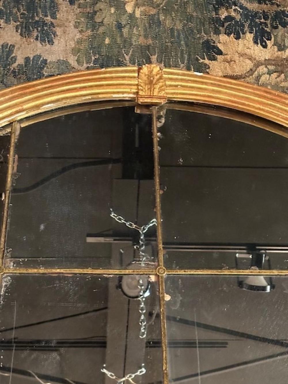 Specchio da terra in legno dorato francese in vendita 3