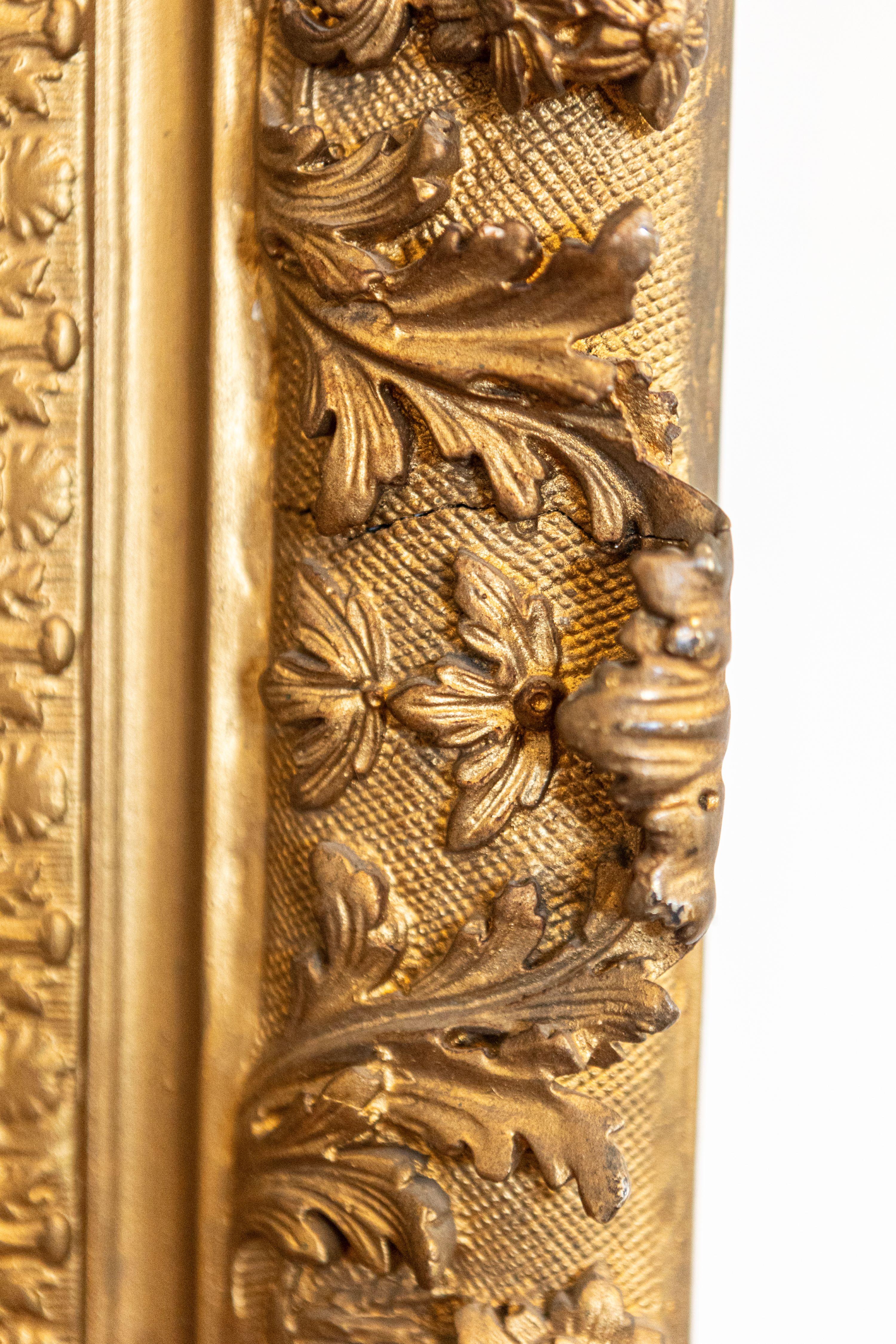 Huile sur toile du 19ème siècle encadrée de bois doré représentant des fruits en vente 2