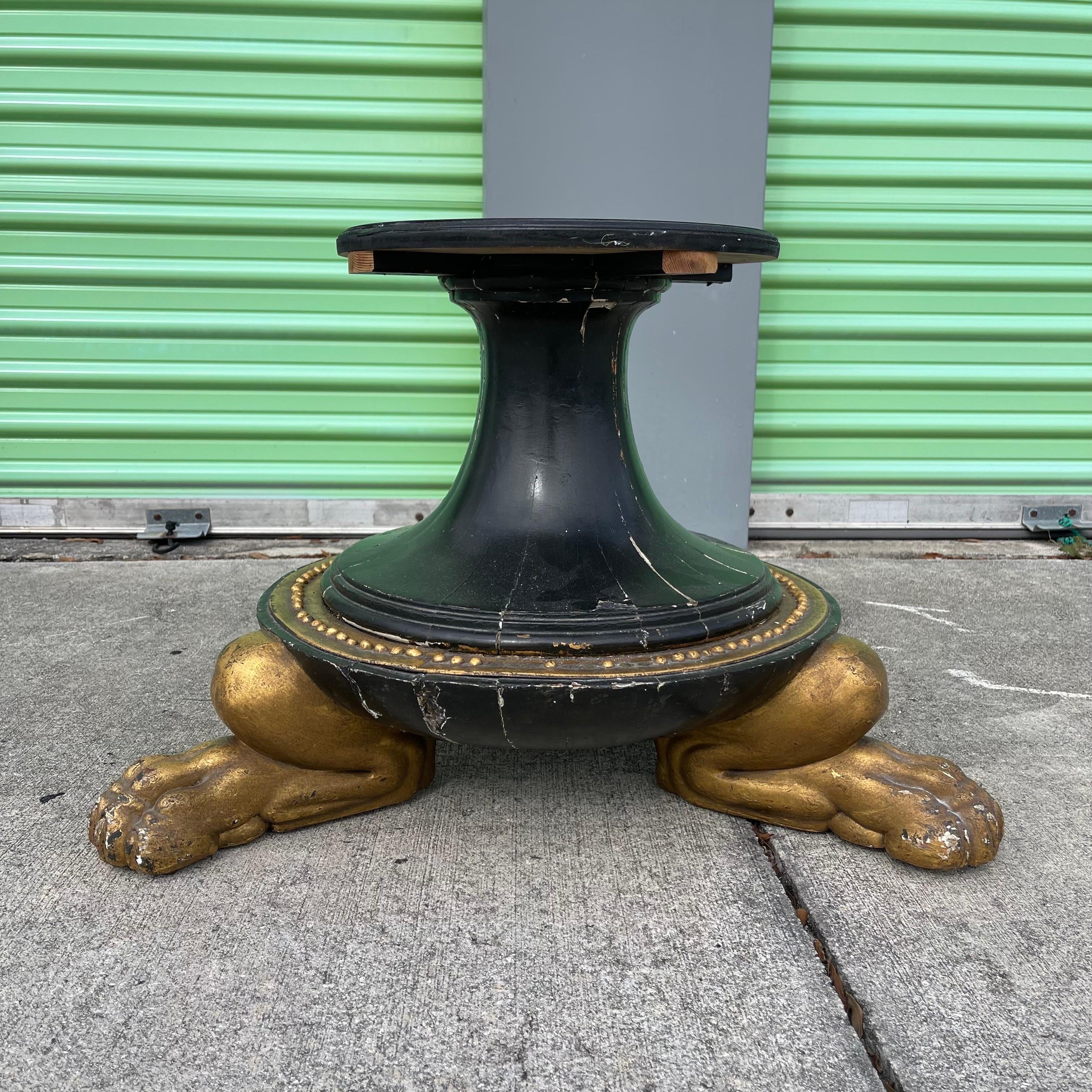 Repurposed giltwood lions paw foot base, turned into coffee table with faux antiqued mirror round top.

If preferred mirror glass top can be optional and the base shipped alone to Continental United States for $199. Please message for more