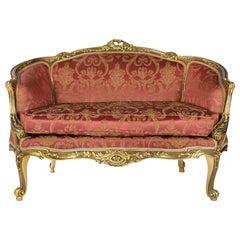 Sofá loveseat francés de madera dorada