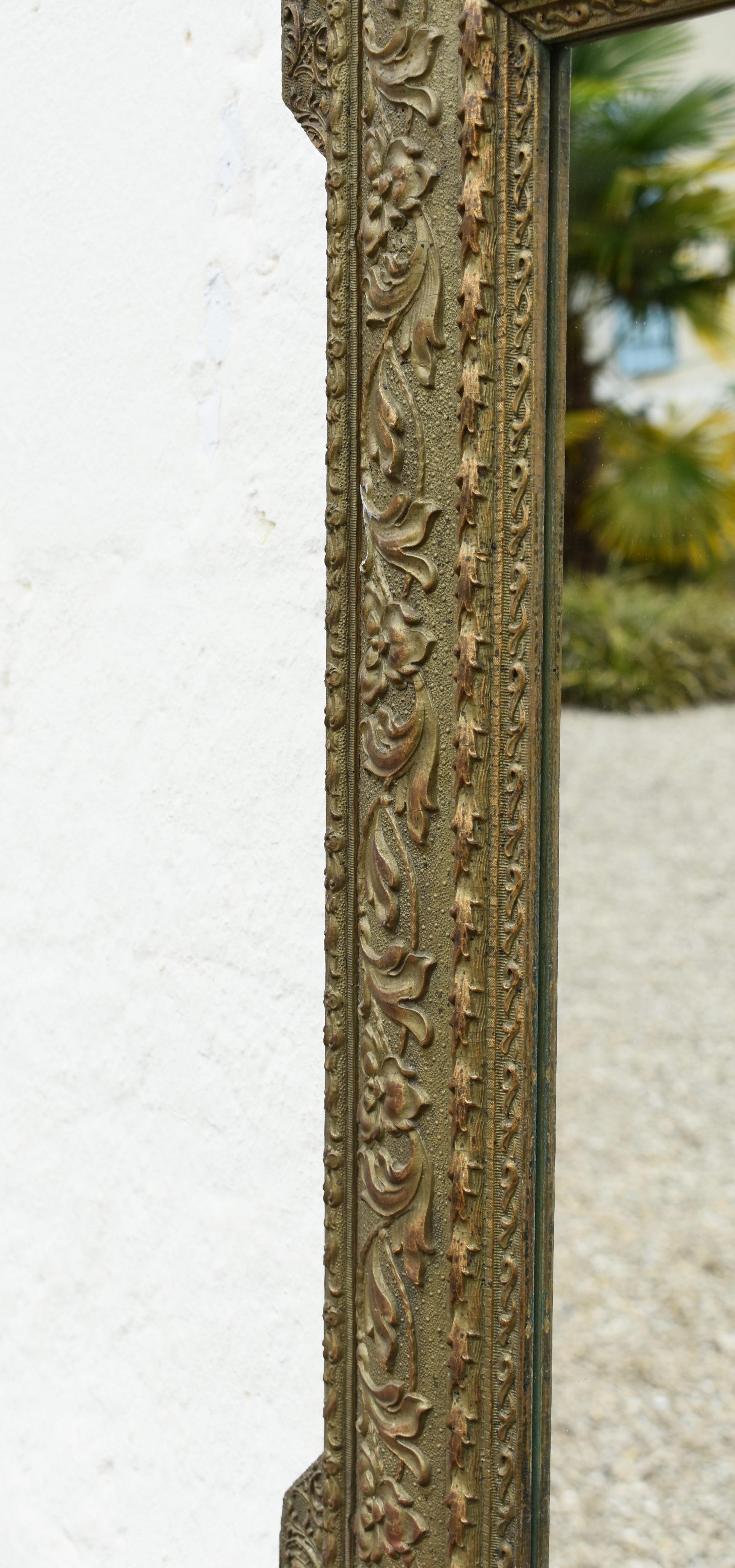 Specchio francese in legno dorato Napoleone III Secondo Impero in vendita 4