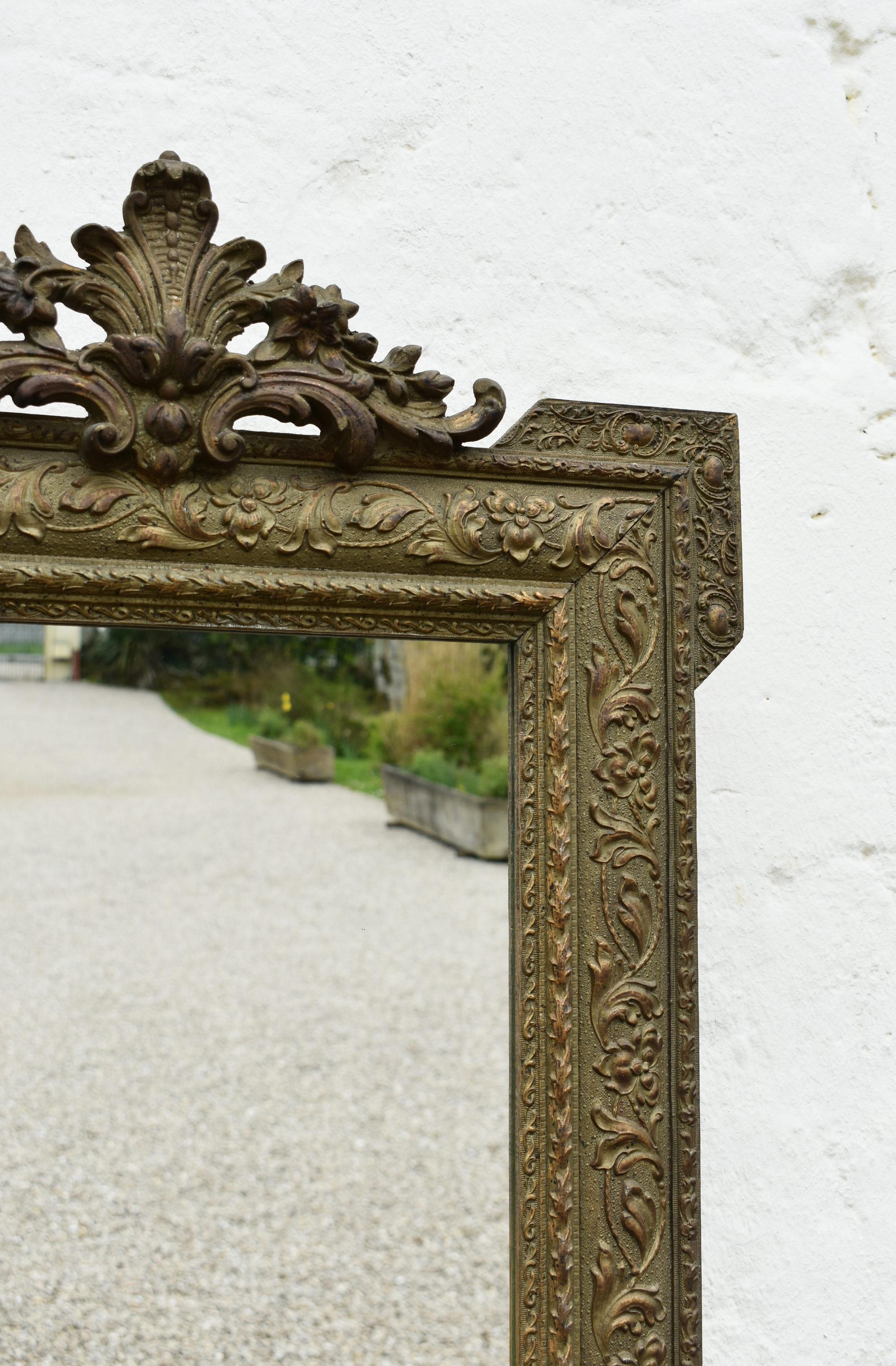 Specchio francese in legno dorato Napoleone III Secondo Impero in vendita 3