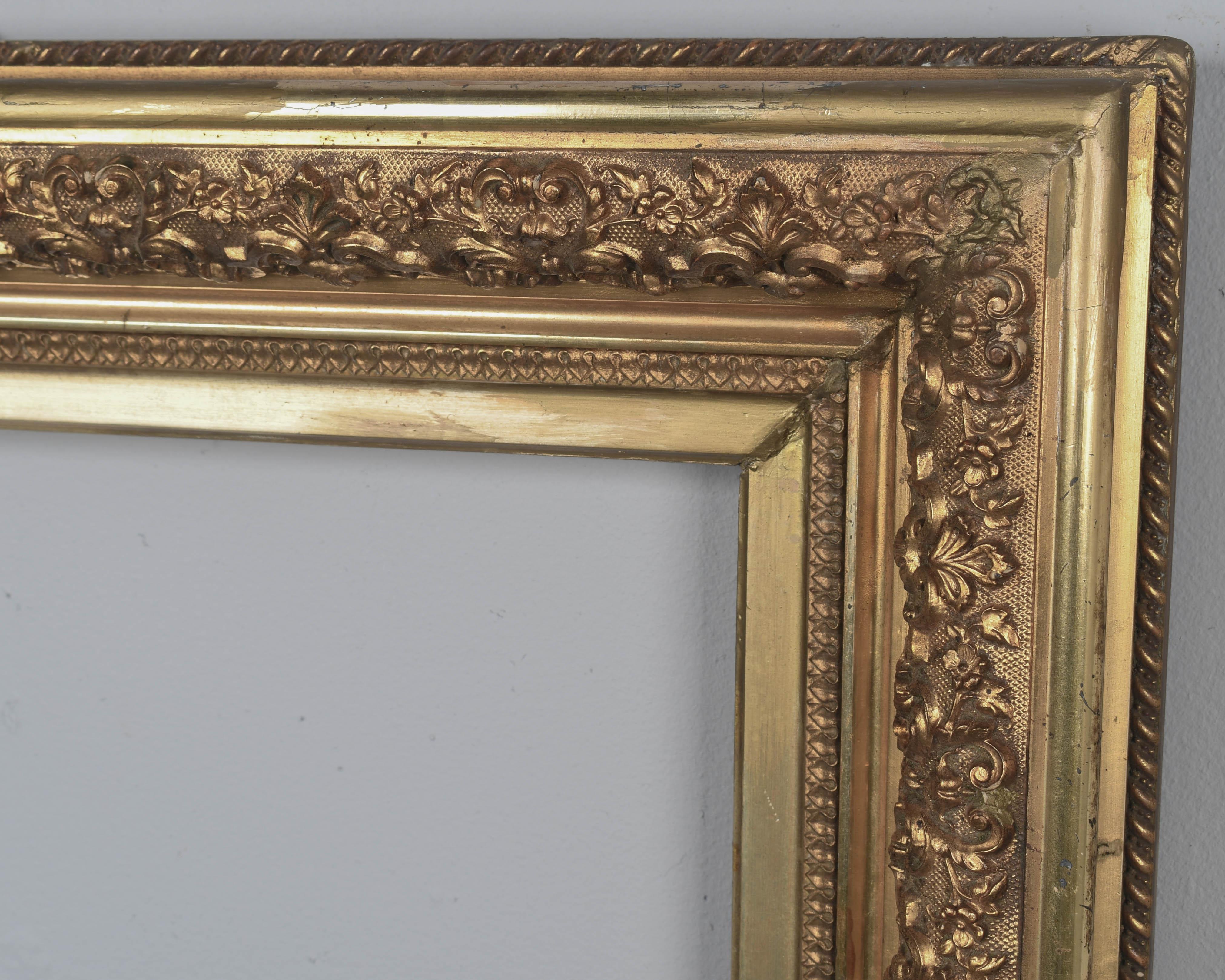 Marco de madera dorada francesa Dorado en venta