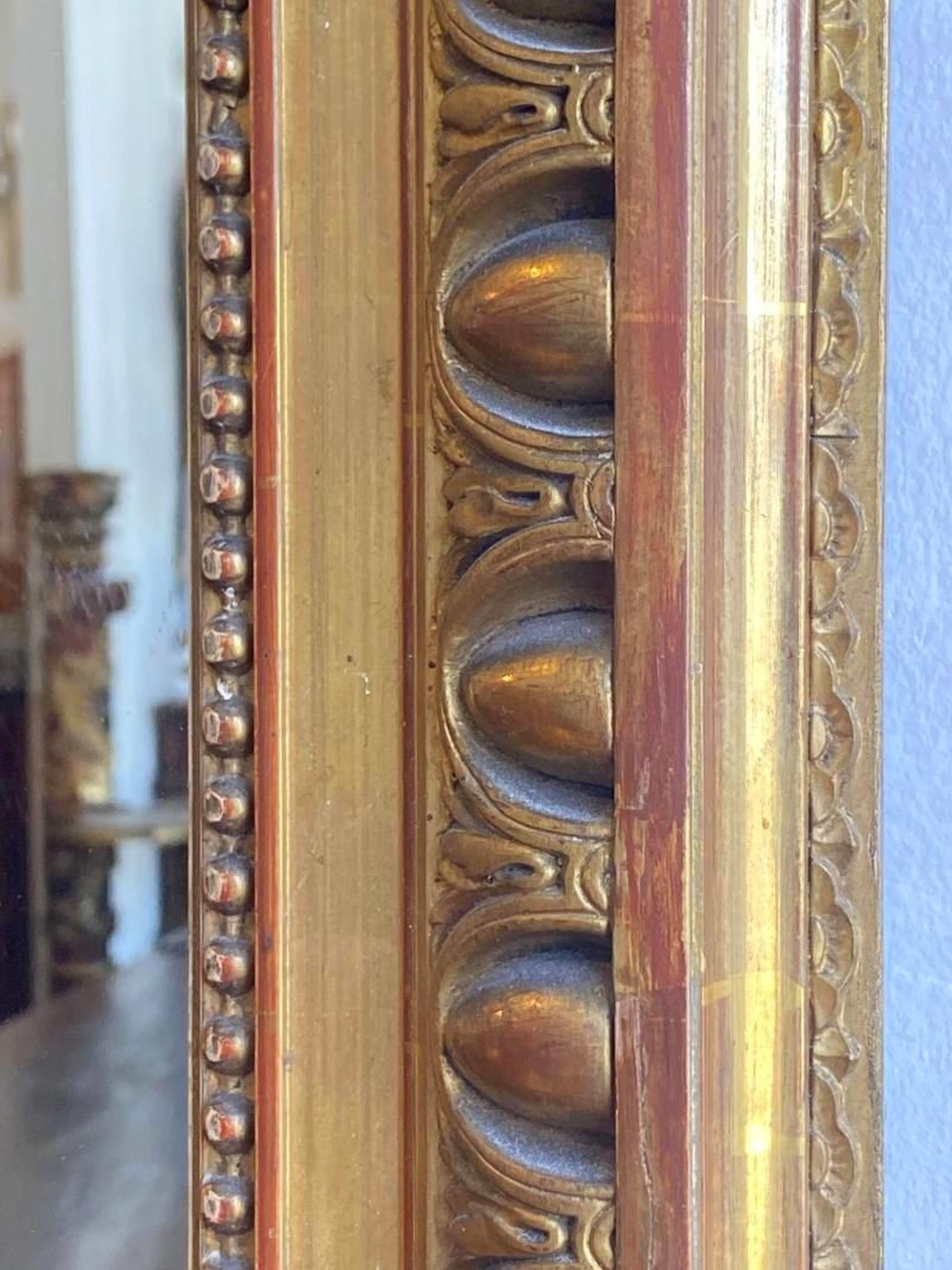French Giltwood Pier Mirror, circa 1820 In Good Condition For Sale In Los Angeles, CA