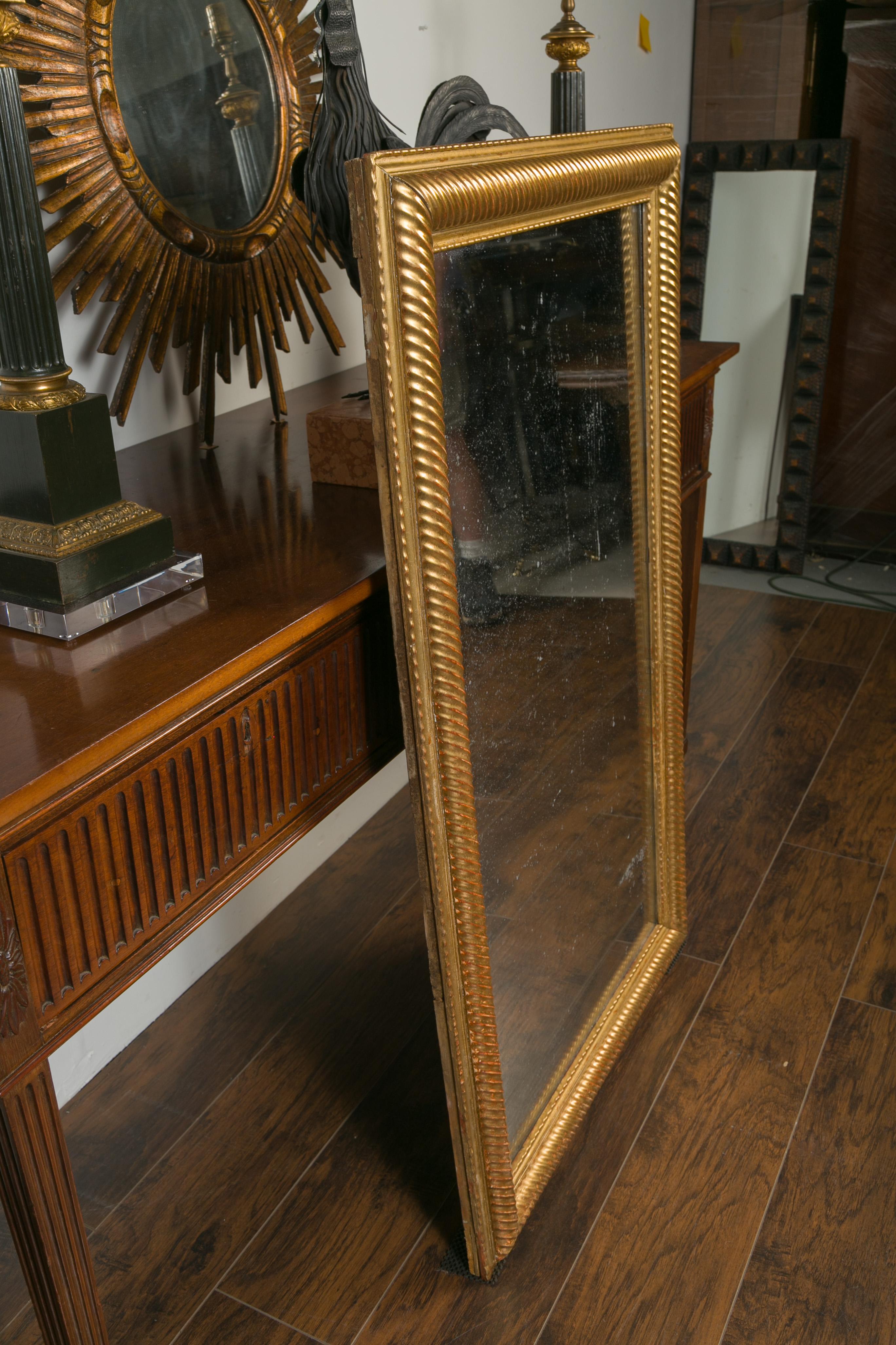 French Giltwood Rectangular Mirror with Twisted Motifs, circa 1900 For Sale 10