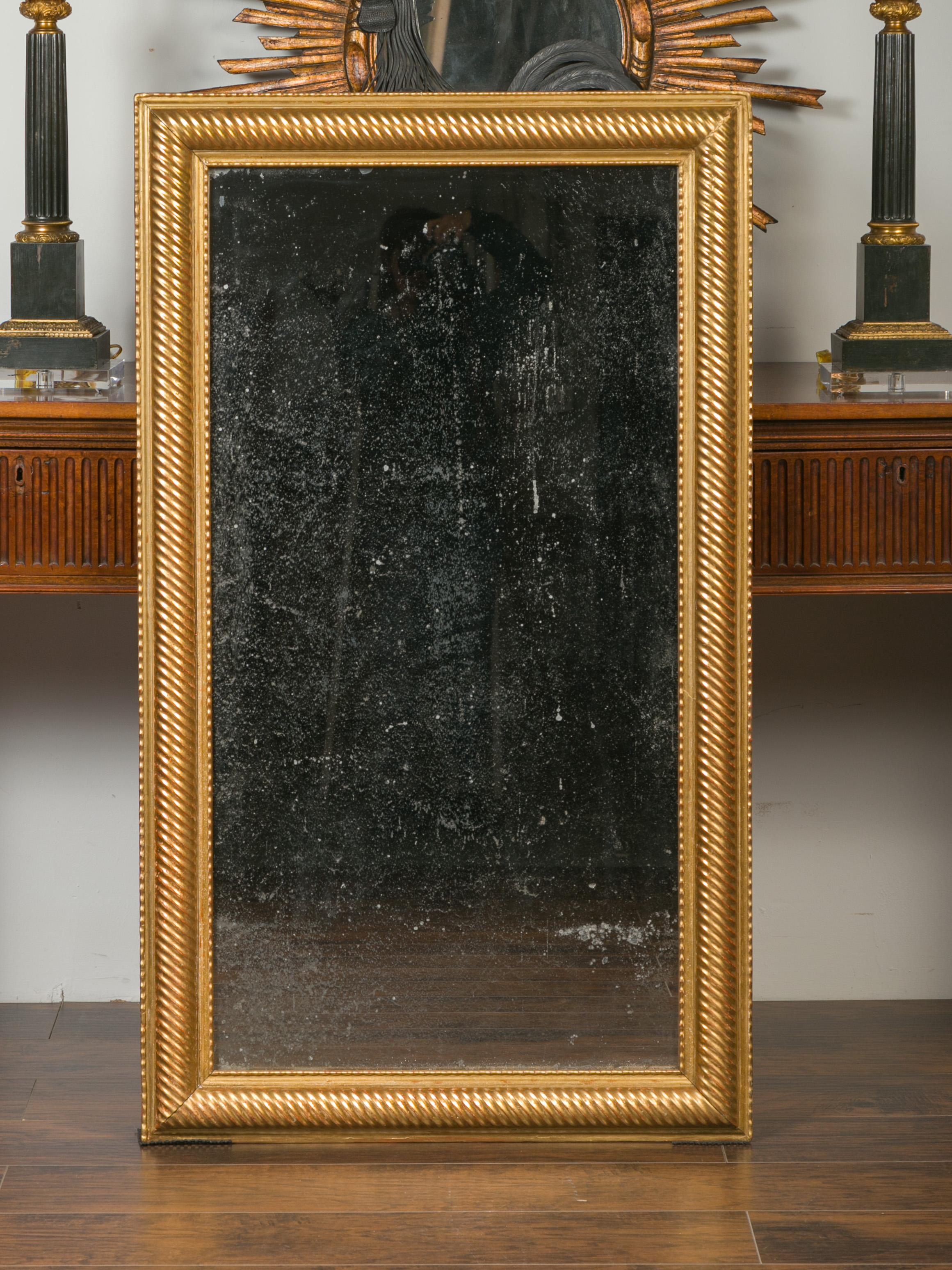 French Giltwood Rectangular Mirror with Twisted Motifs, circa 1900 In Good Condition For Sale In Atlanta, GA