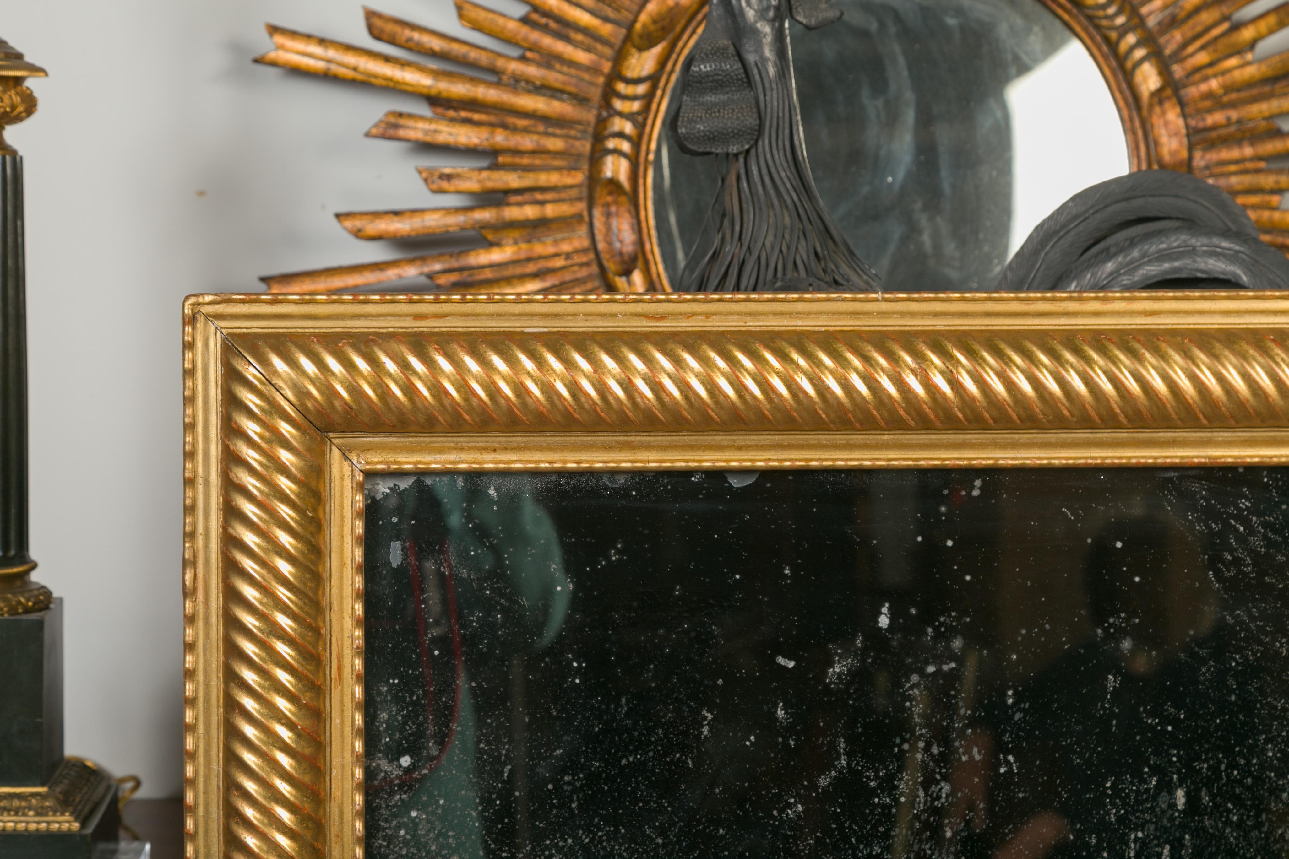 French Giltwood Rectangular Mirror with Twisted Motifs, circa 1900 For Sale 1