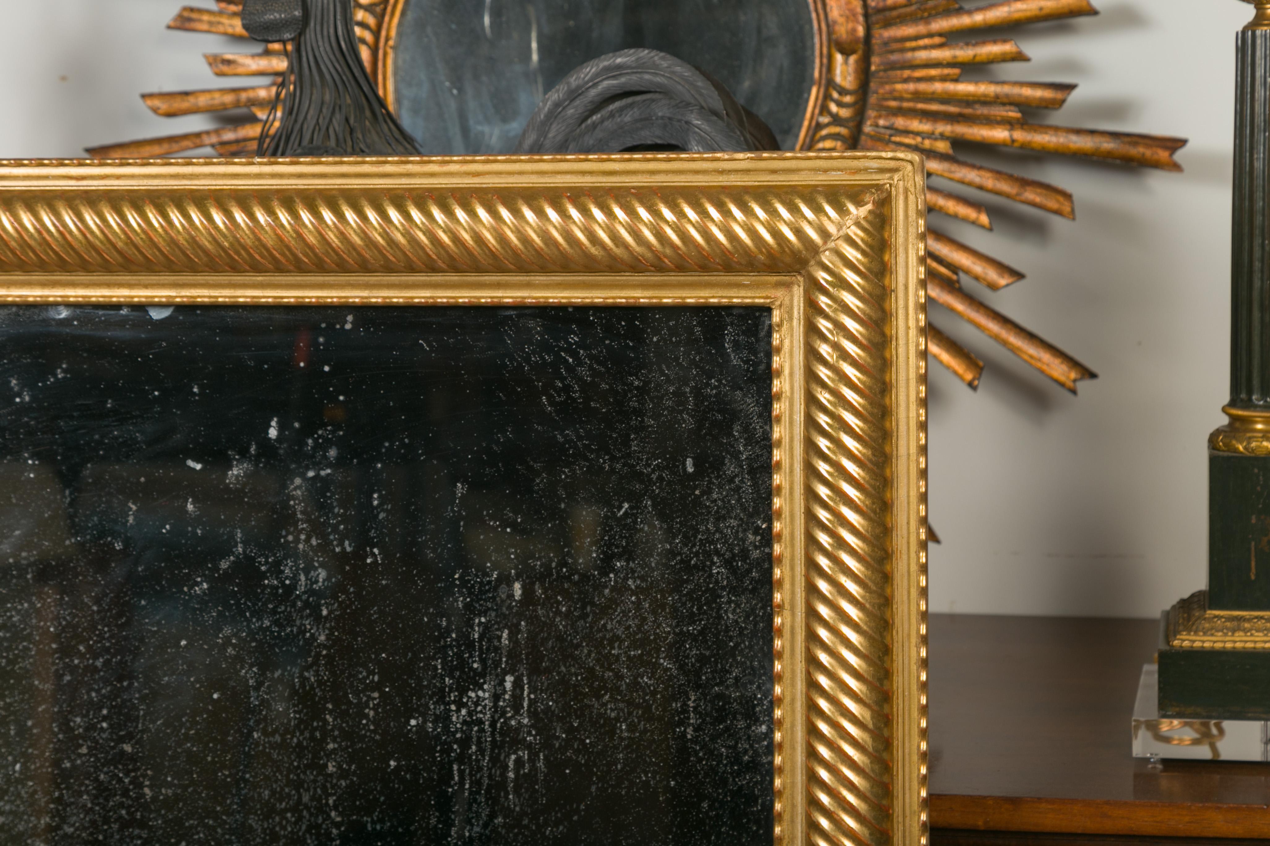 French Giltwood Rectangular Mirror with Twisted Motifs, circa 1900 For Sale 2