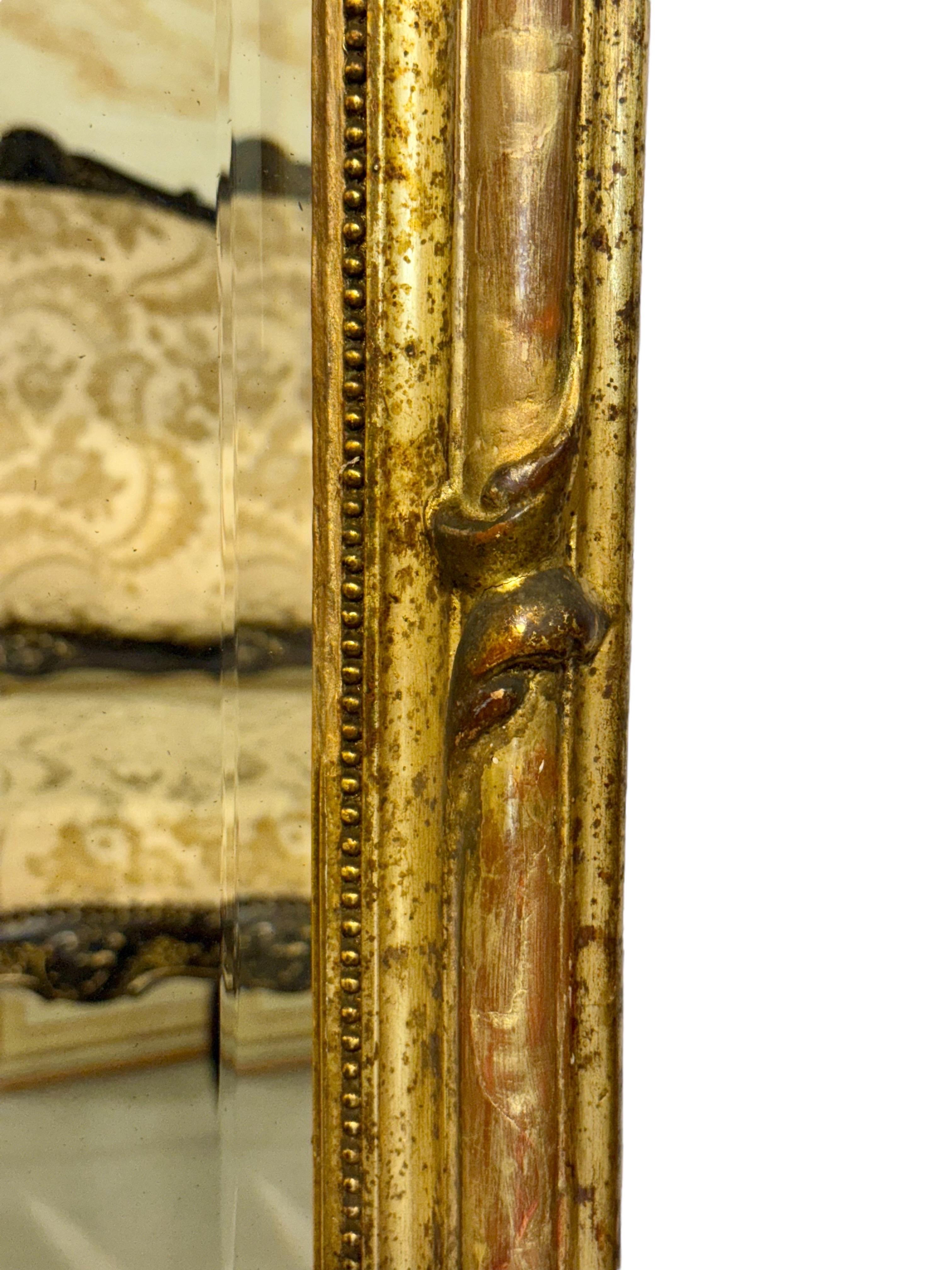 Espejo francés Trumeau de madera dorada con cristal biselado, firmado Crassous Fils 1919 en Bueno estado para la venta en LA CIOTAT, FR