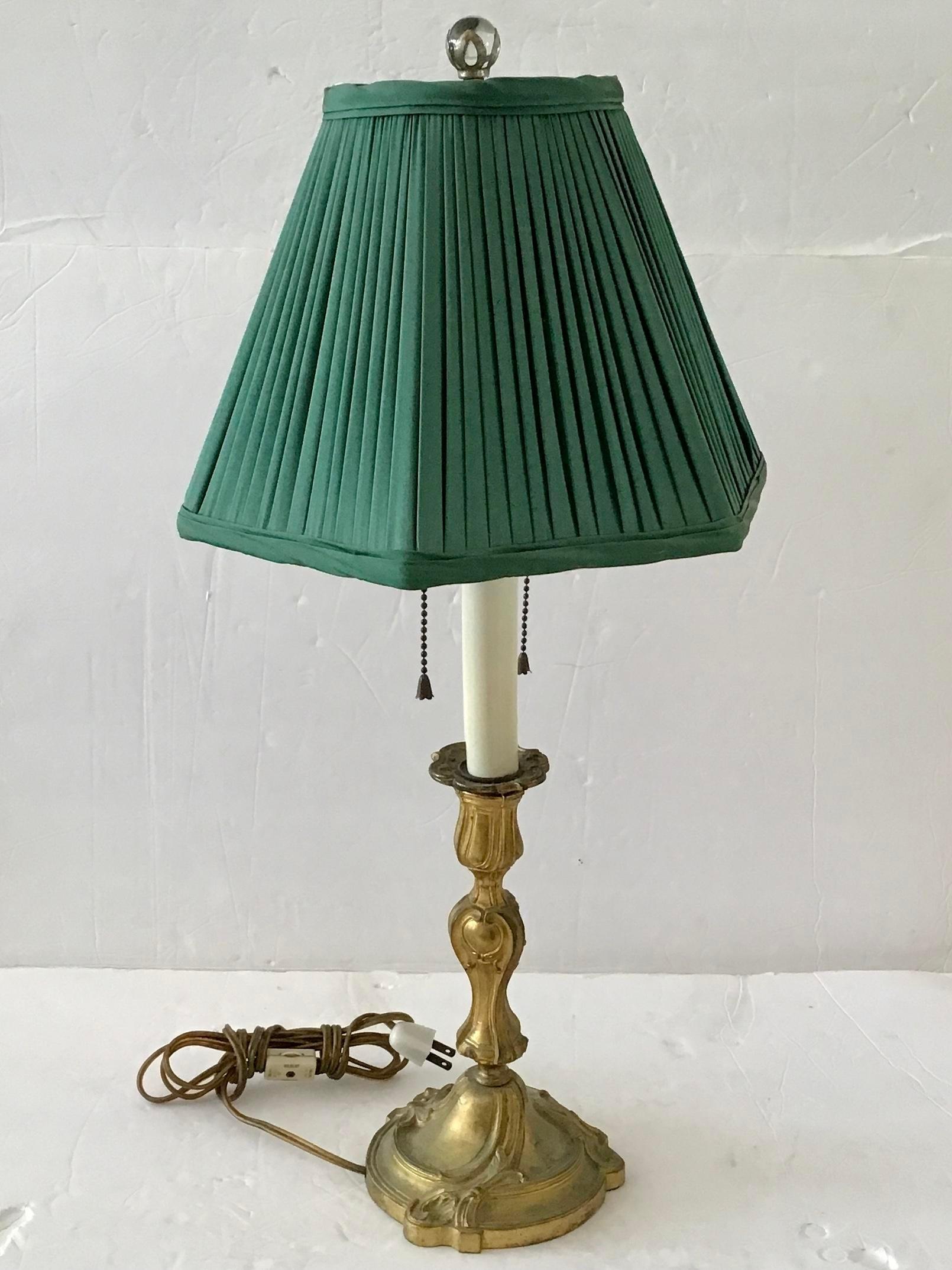 Mid-20th Century French Git Bronze Table Lamp With Green Shade For Sale