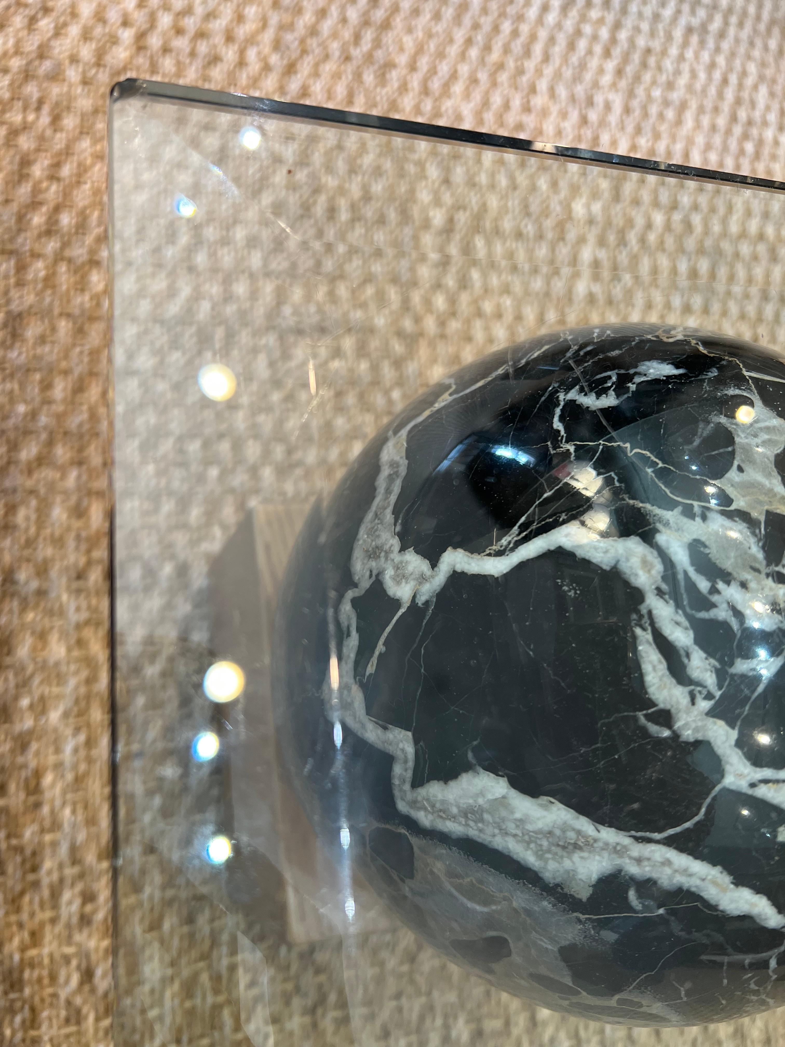 Table basse en verre et marbre Bon état - En vente à Houston, TX