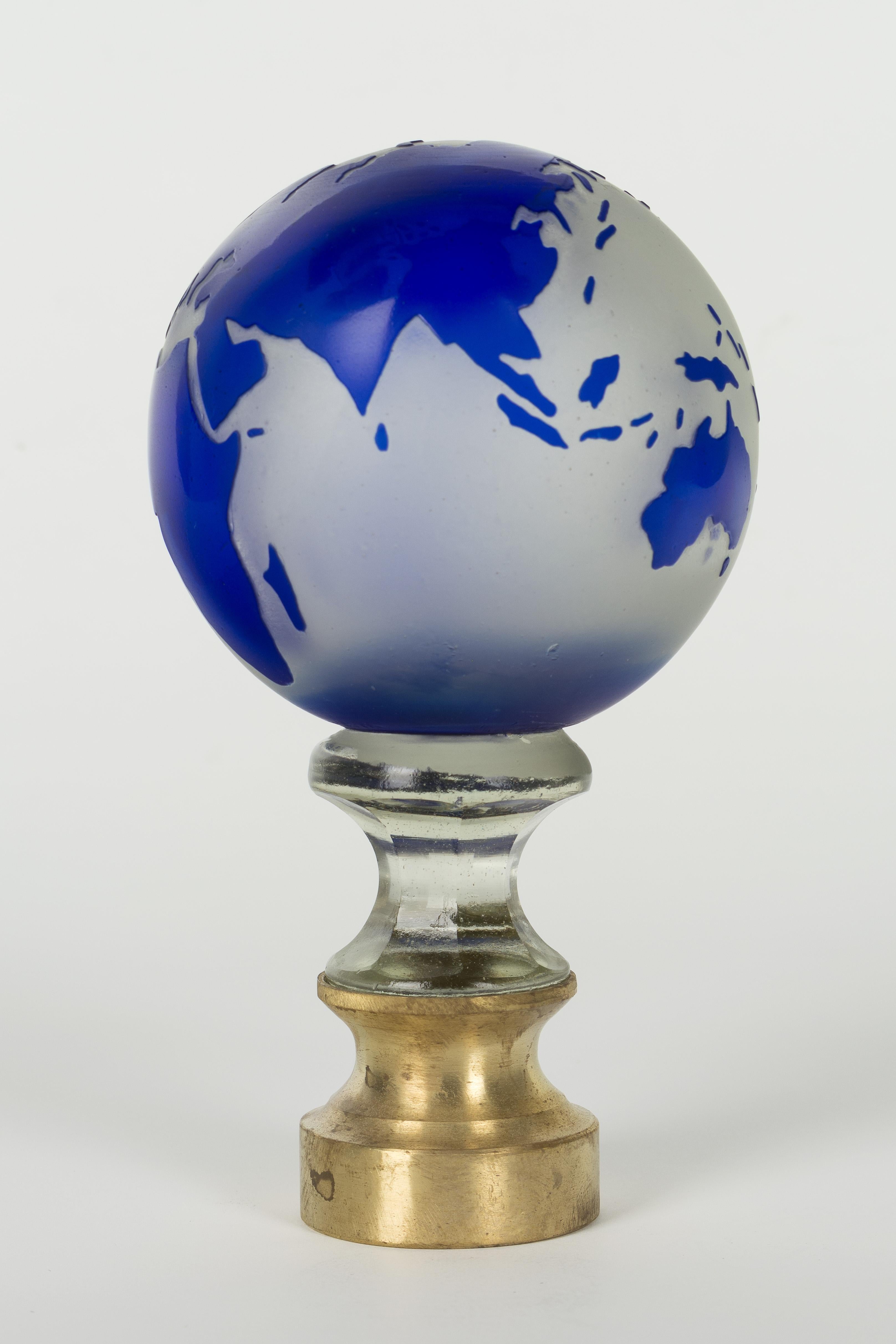 Cast French Glass Boule d'Escalier Globe