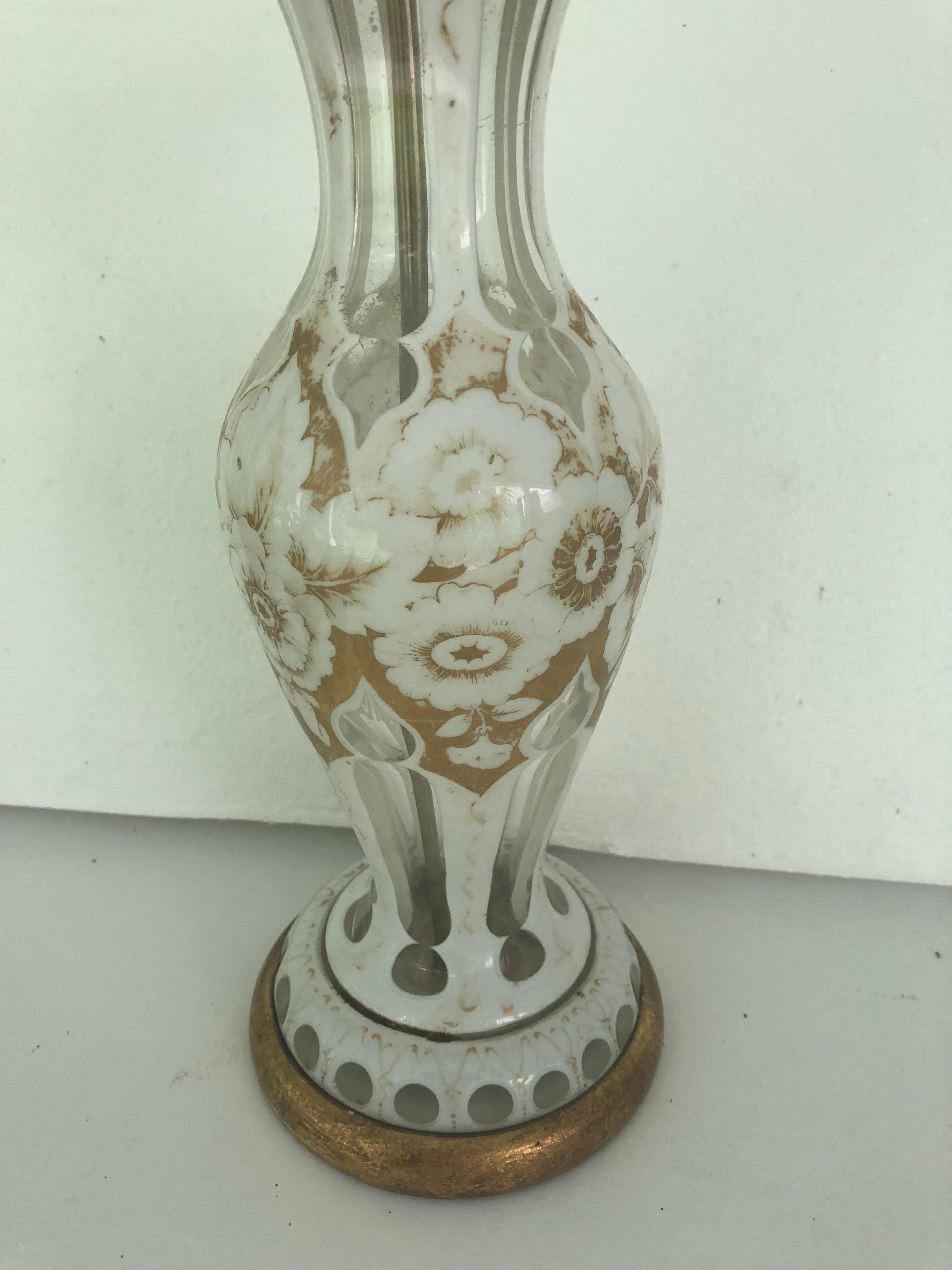 Art Deco French Glass Lamp with Gold and White Floral Decoration For Sale