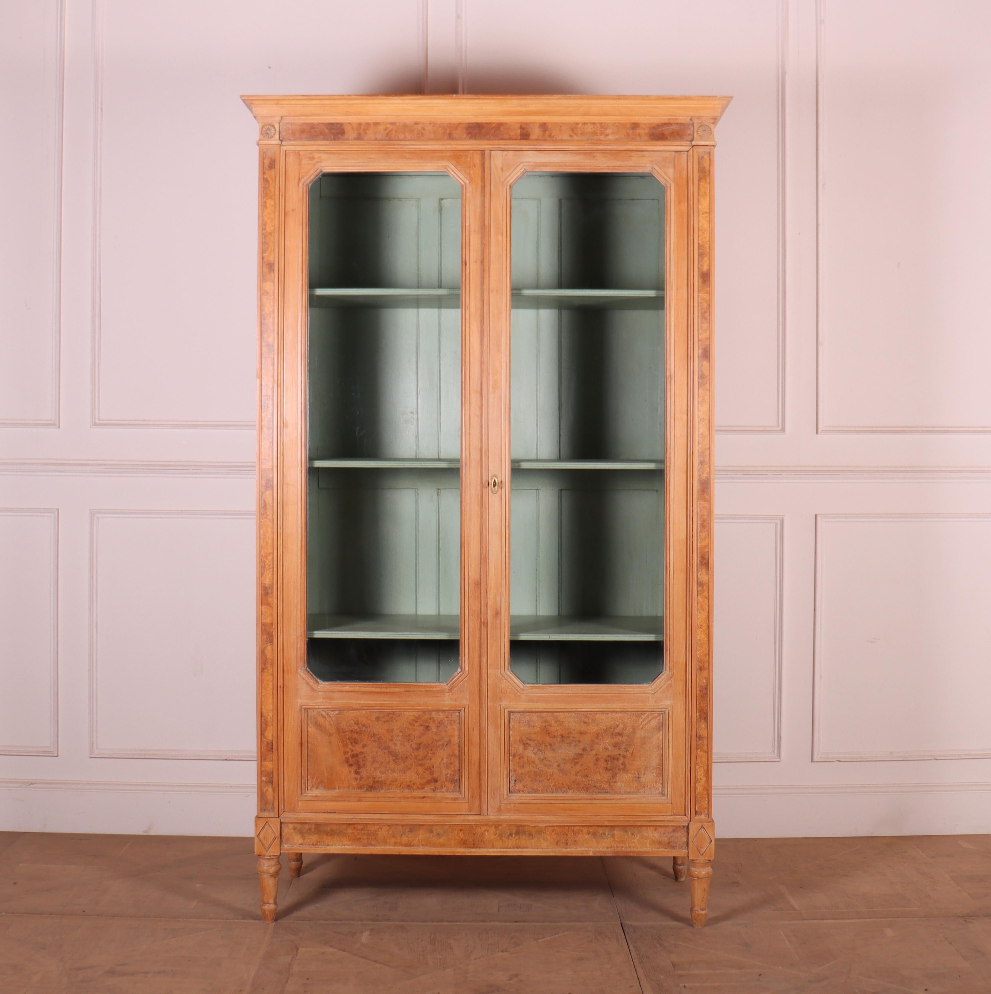 19th century French glazed walnut display cabinet. 1880.



Dimensions
50.5 inches (128 cms) Wide
22.5 inches (57 cms) Deep
86 inches (218 cms) High.